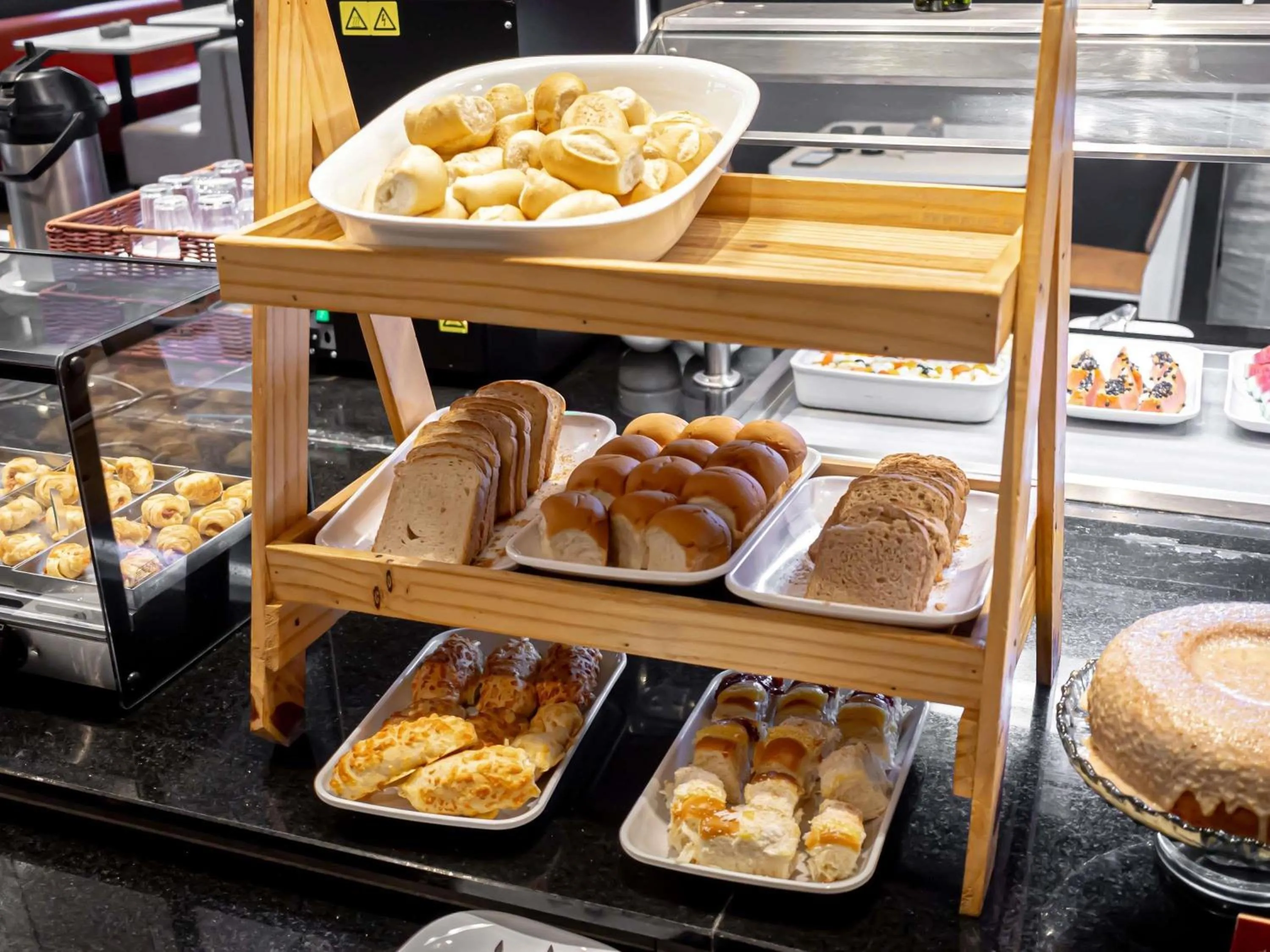 Breakfast in ibis Macae