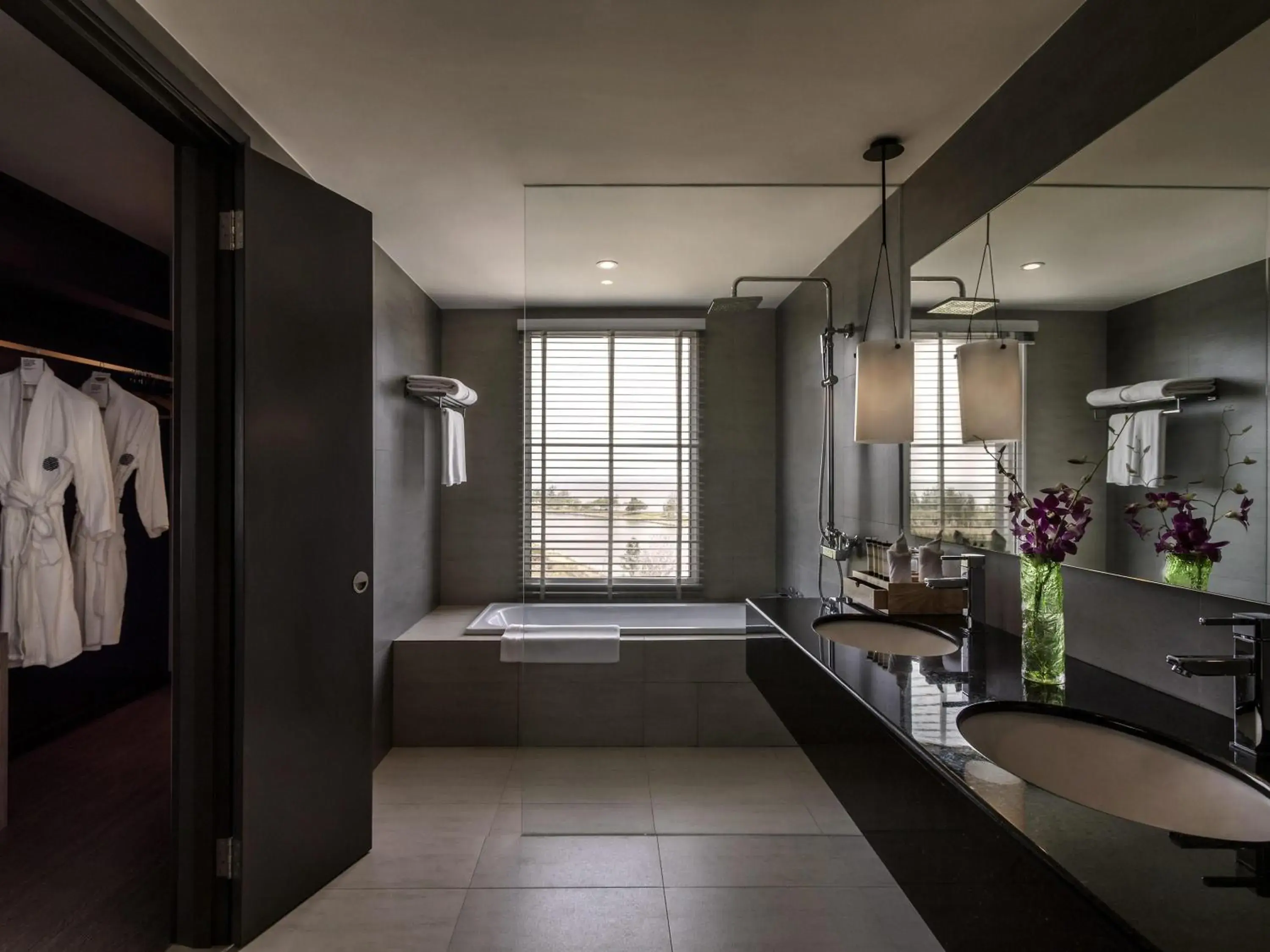 Bedroom in Pullman Miri Waterfront Bedroom in Pullman Miri Waterfront