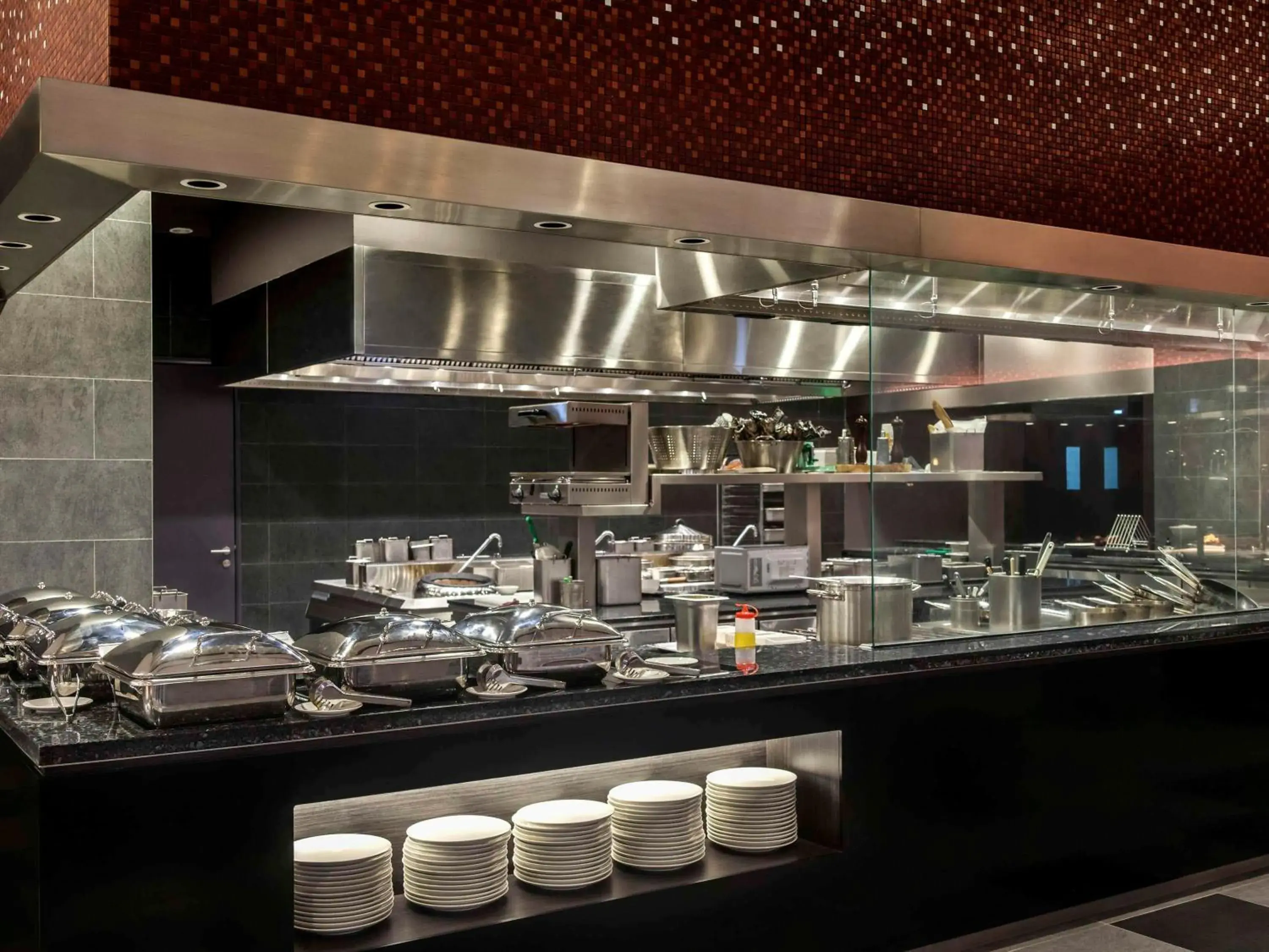 Restaurant/places to eat in Pullman Miri Waterfront Restaurant/places to eat in Pullman Miri Waterfront