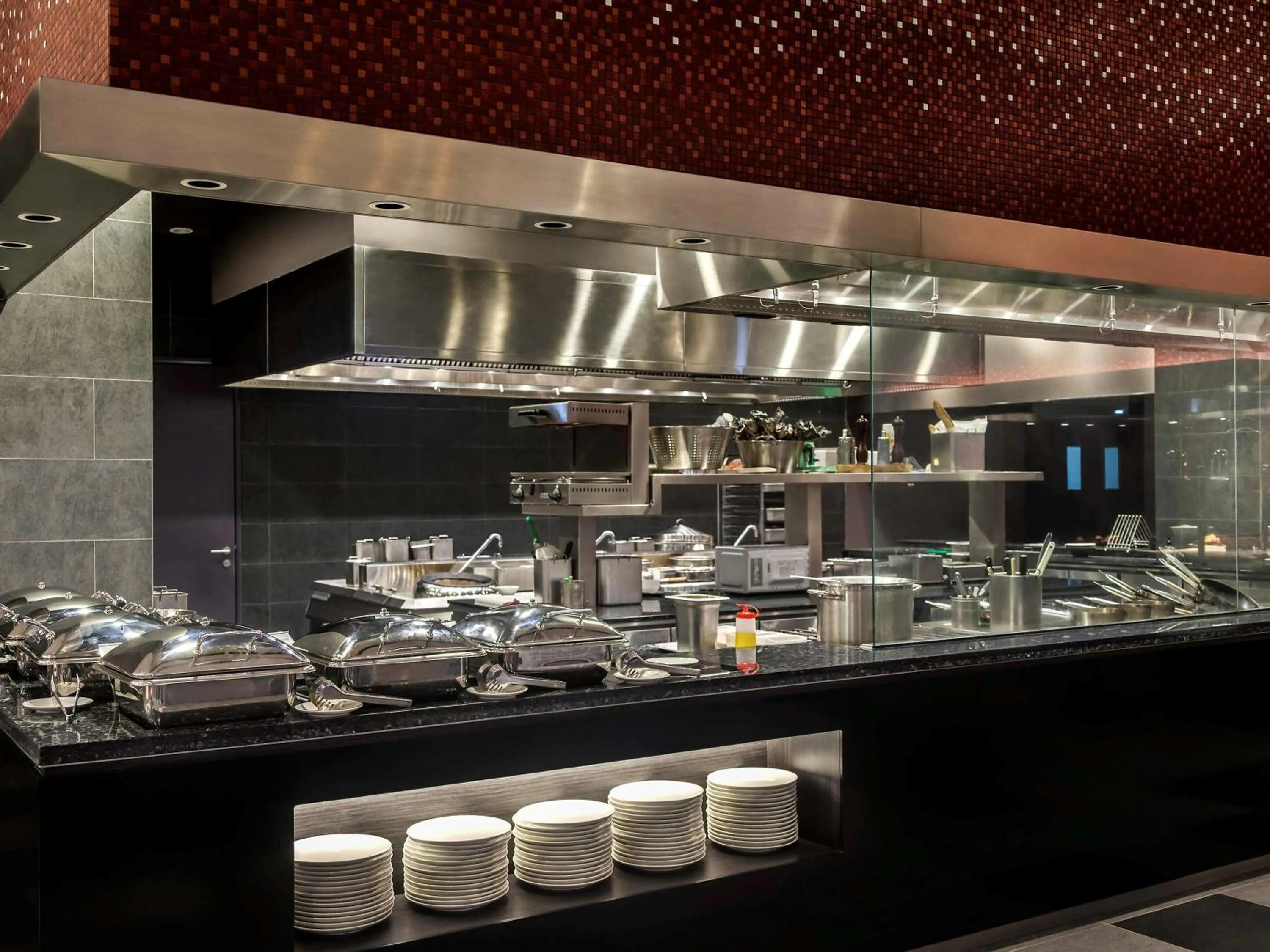 Restaurant/places to eat in Pullman Miri Waterfront