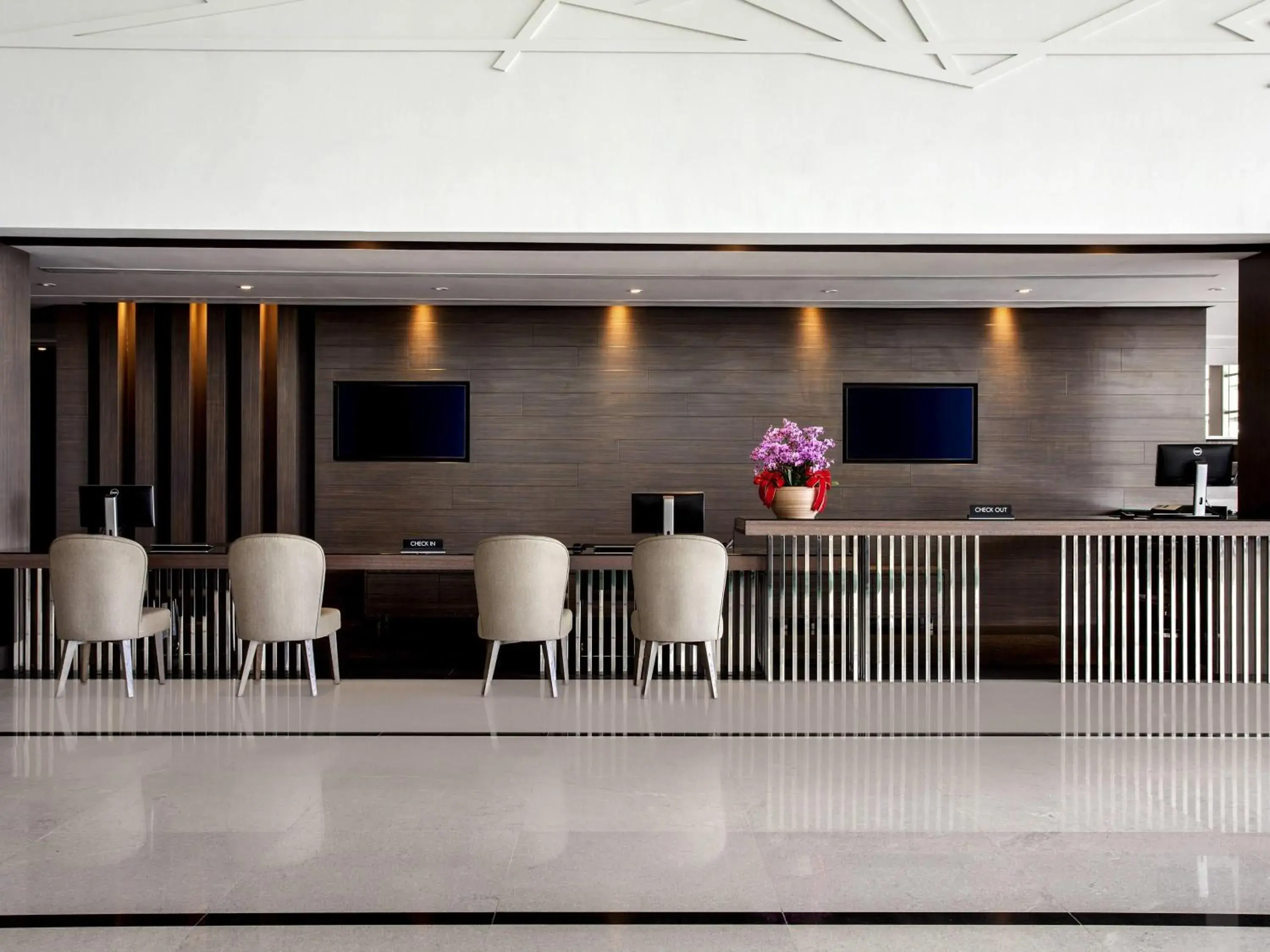 Property building in Pullman Miri Waterfront Property building in Pullman Miri Waterfront