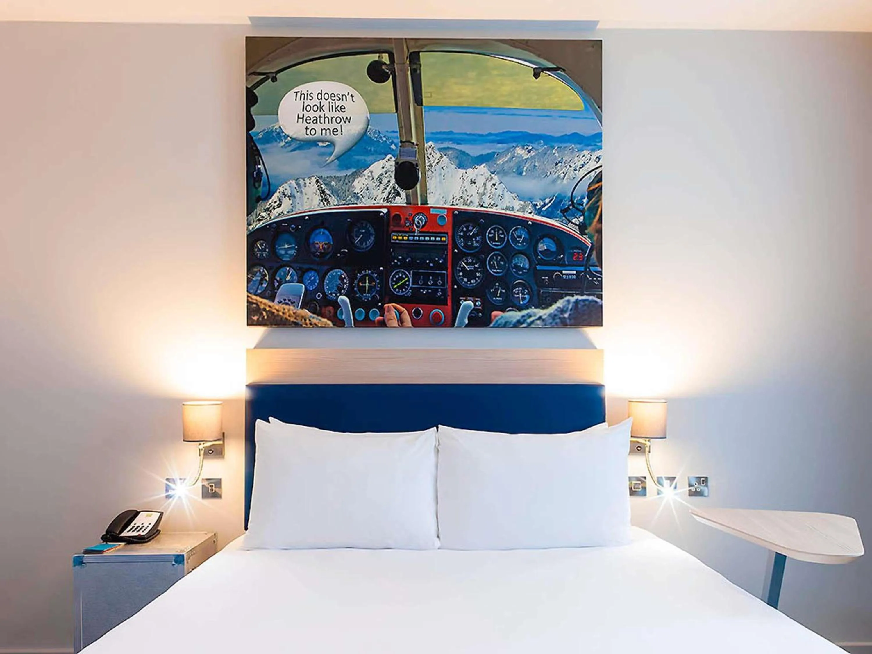 Bedroom, Bed in ibis Styles London Heathrow Airport