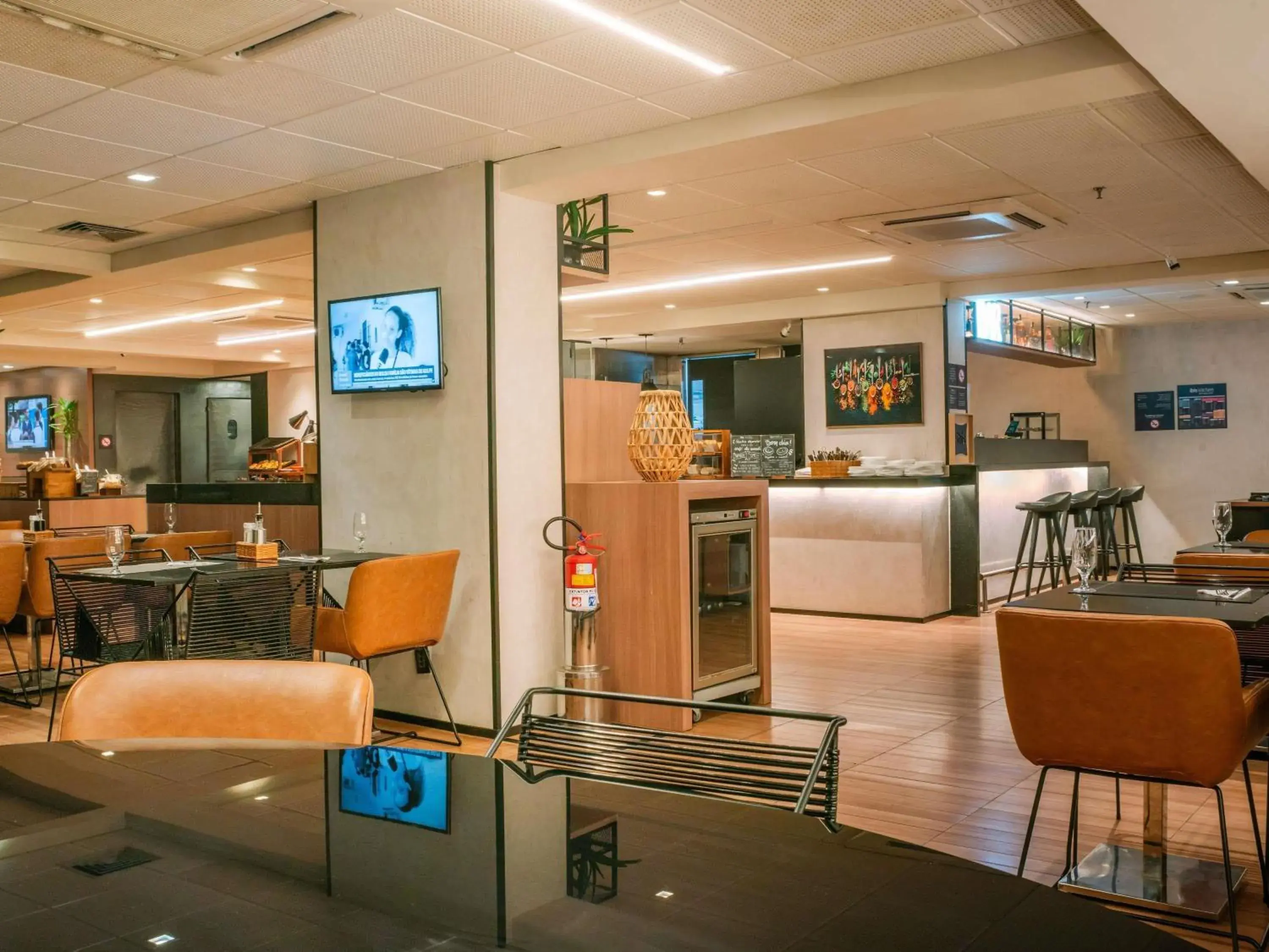 Restaurant/places to eat in ibis Sao Luis Restaurant/places to eat in ibis Sao Luis