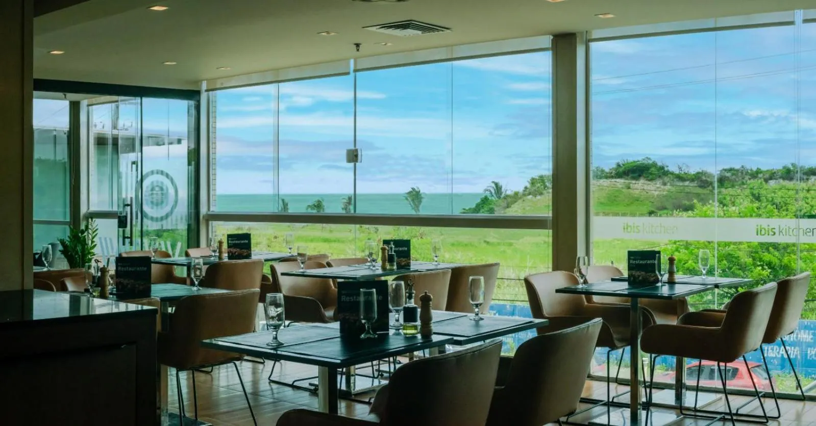 Restaurant/places to eat in ibis Sao Luis