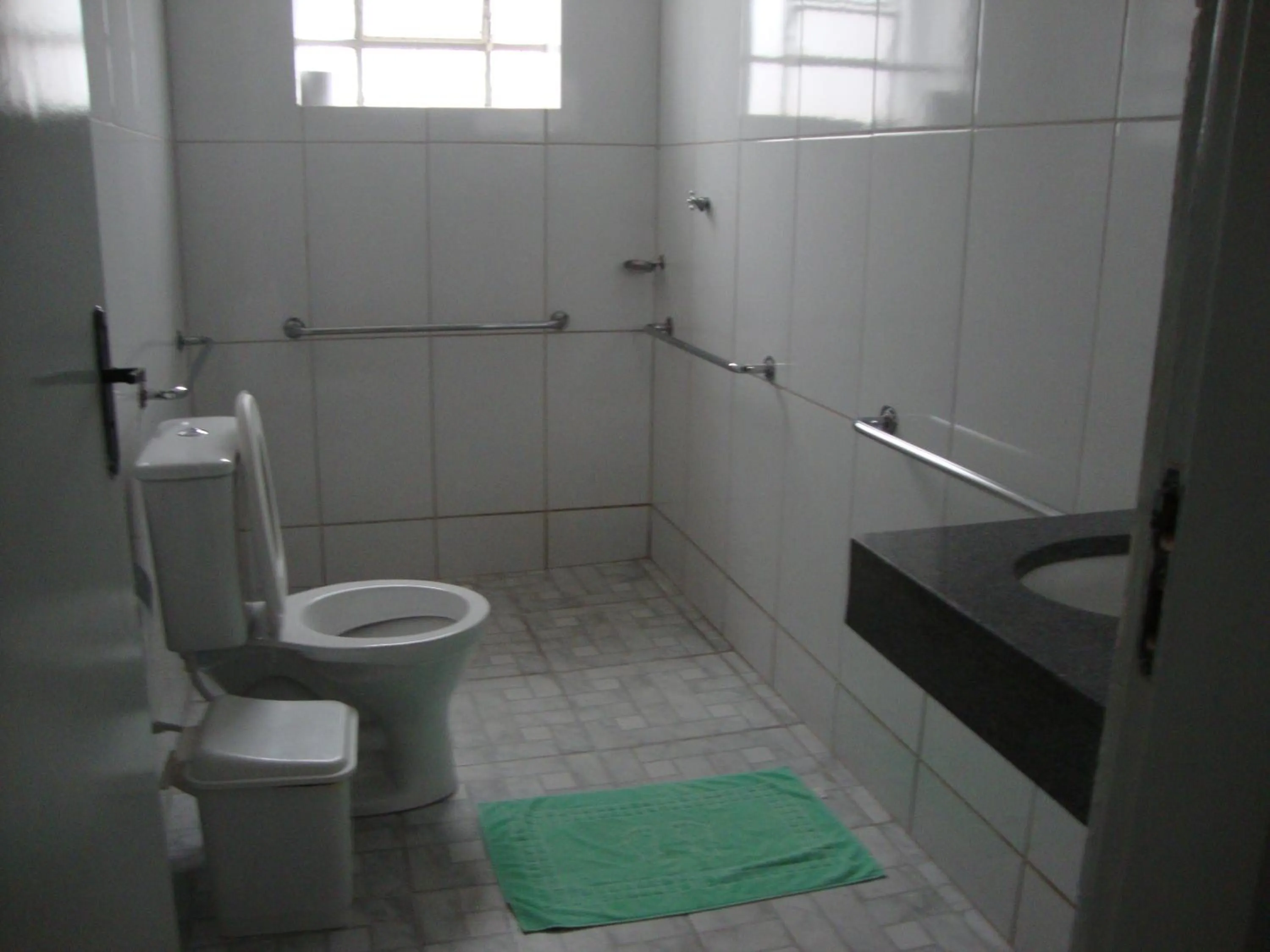 Facility for disabled guests in D'arc Hotel