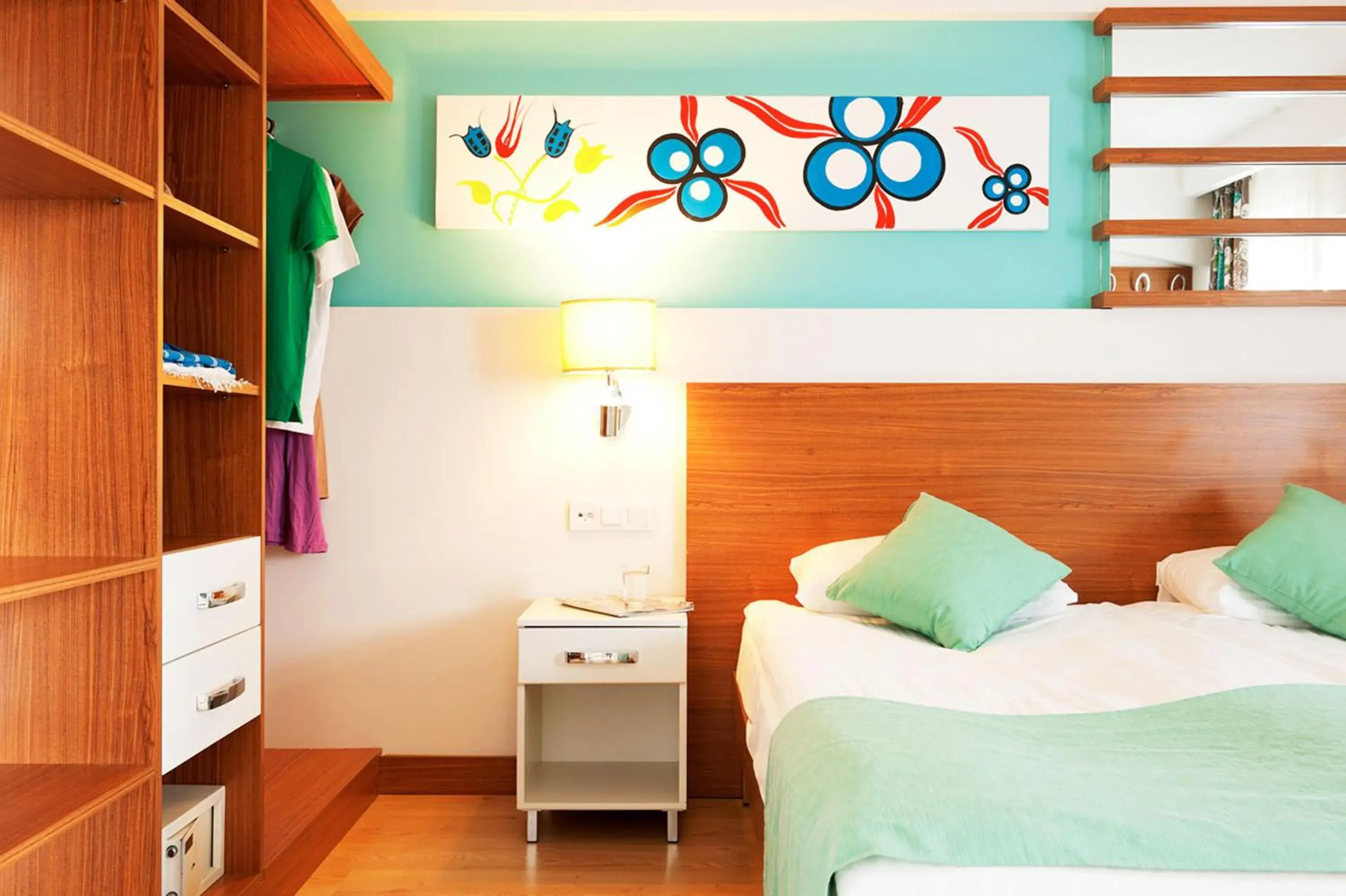 Bedroom, Bed in Side Resort Hotel