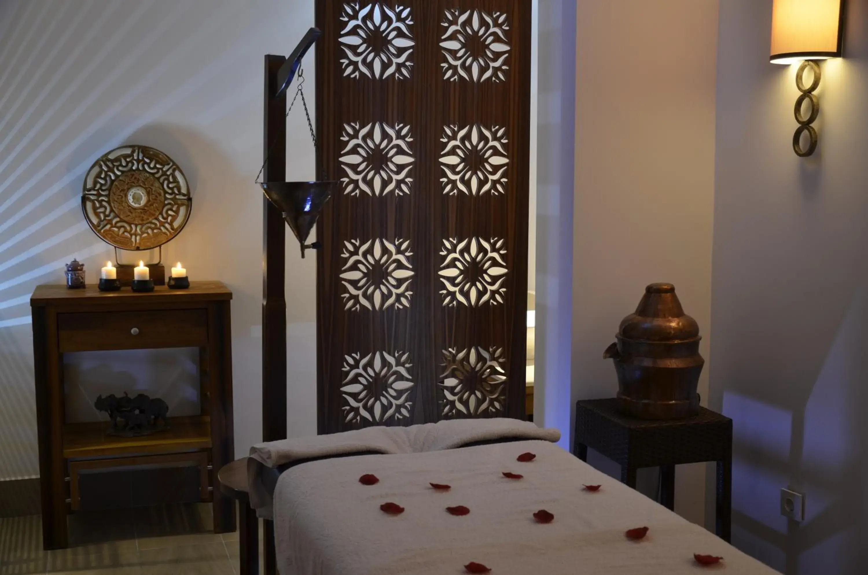 Spa and wellness centre/facilities, Bed in Side Resort Hotel