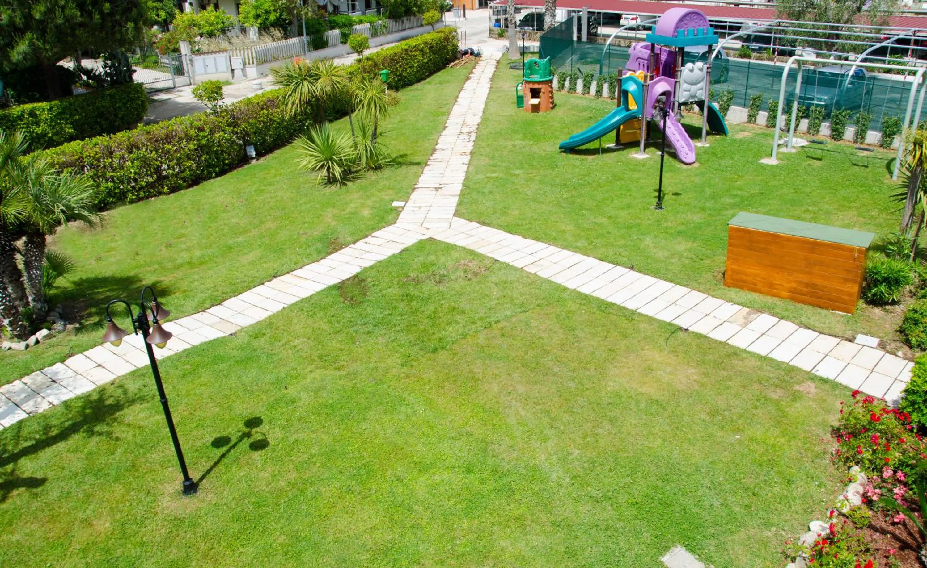 Children play ground in Almaluna Hotel & Resort