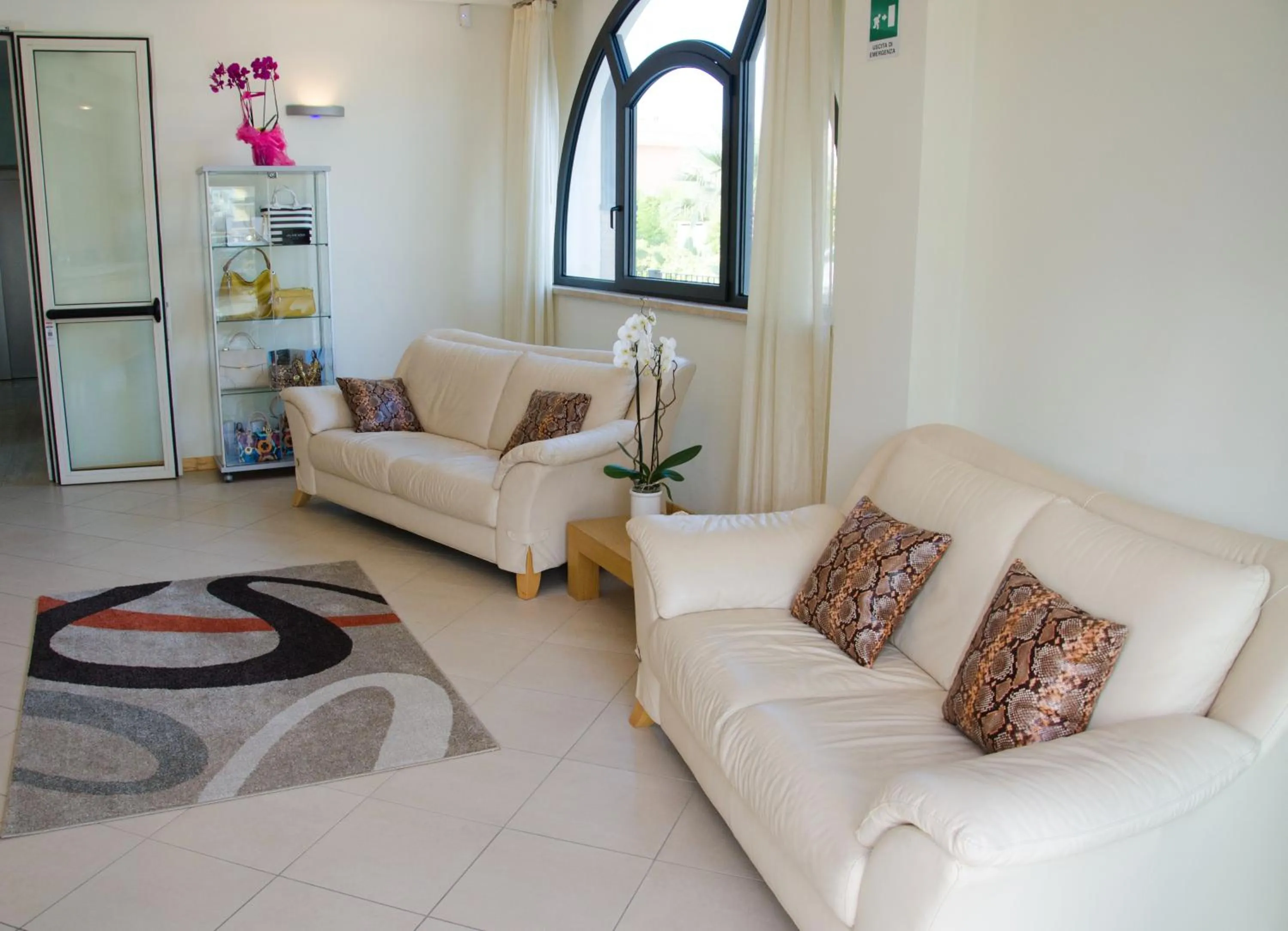 Lobby or reception in Almaluna Hotel & Resort