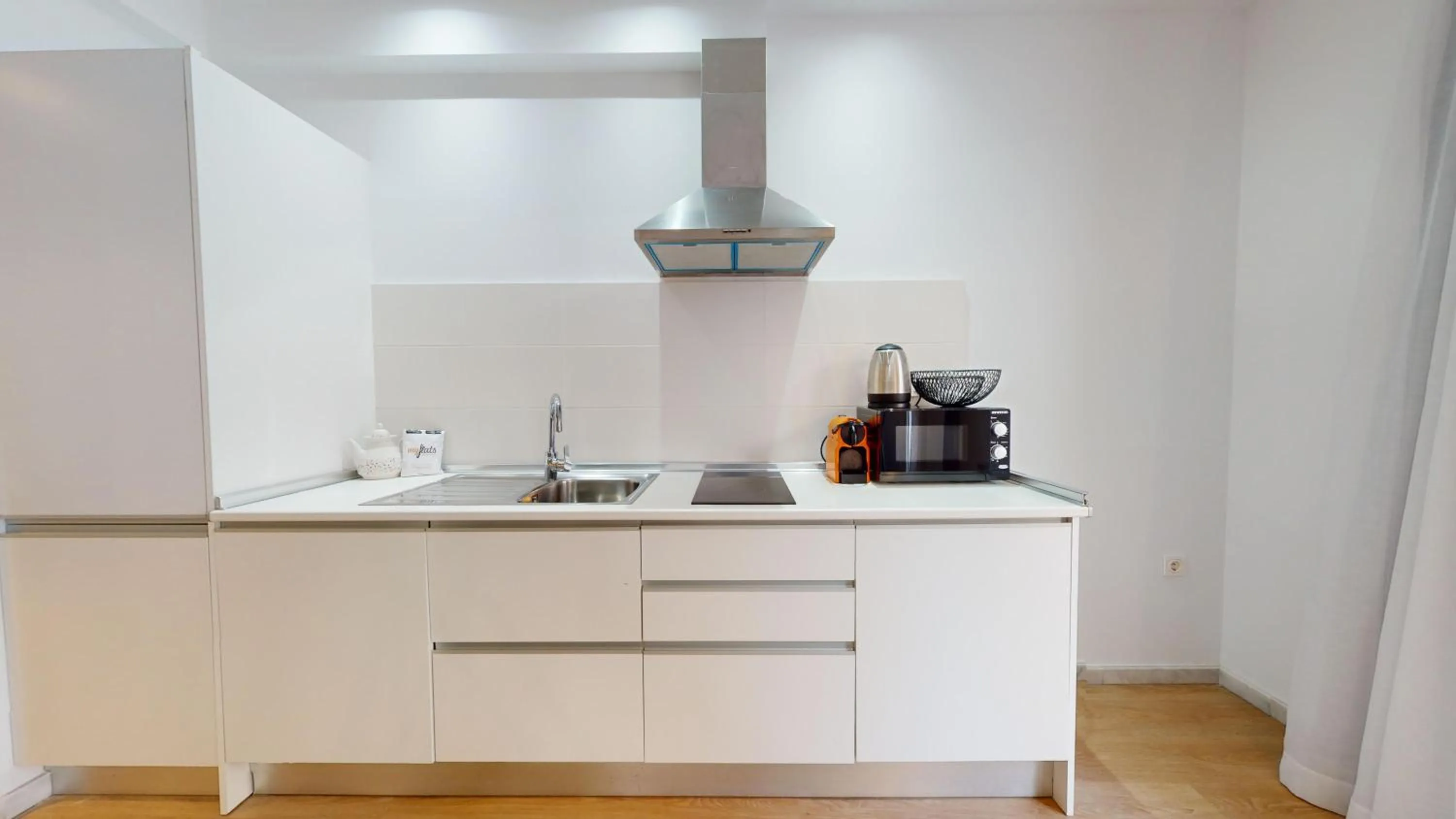 Kitchen or kitchenette in MyFlats Luxury City Center