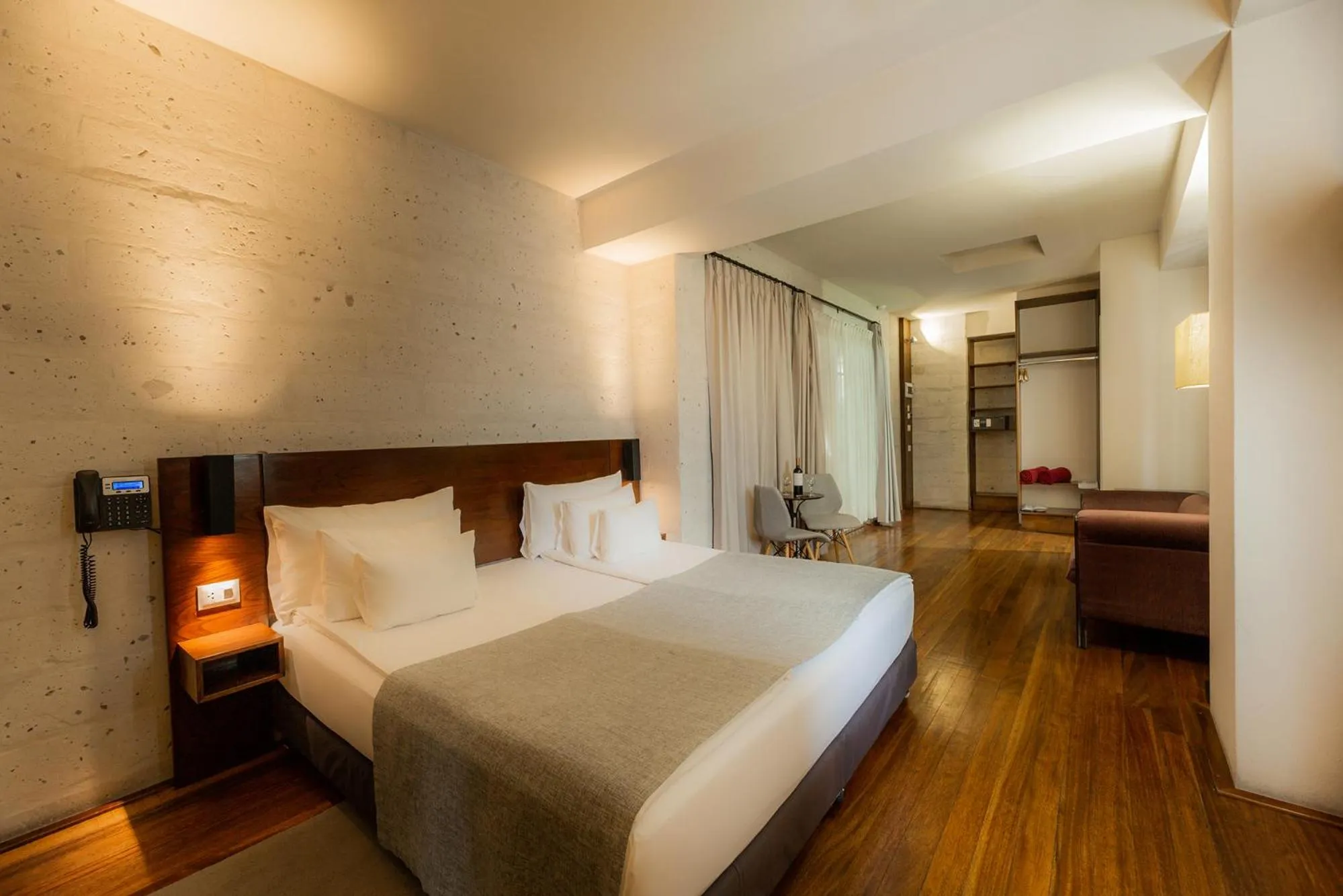 Bed in Palla Boutique Hotel