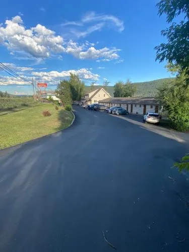 ValleyView Motel