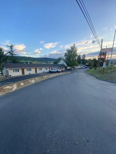 ValleyView Motel