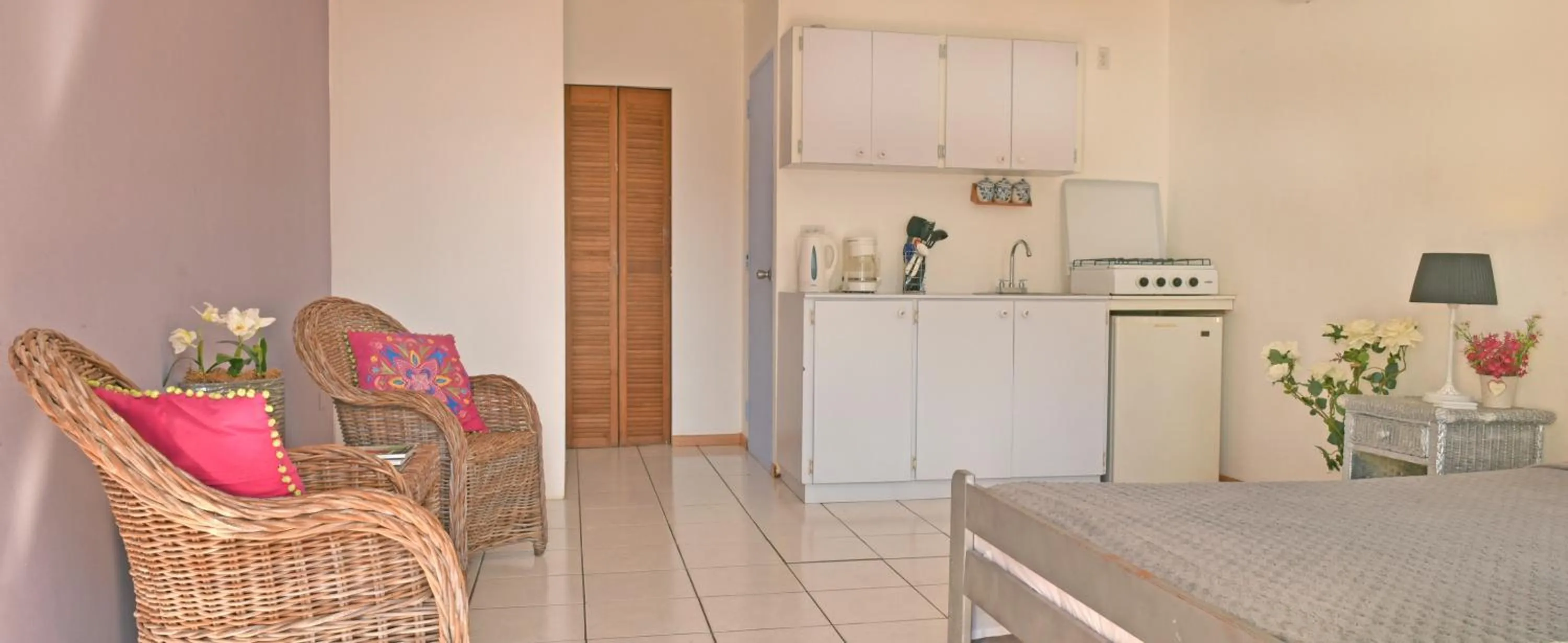 Kitchen or kitchenette in Pega Pega Apartments