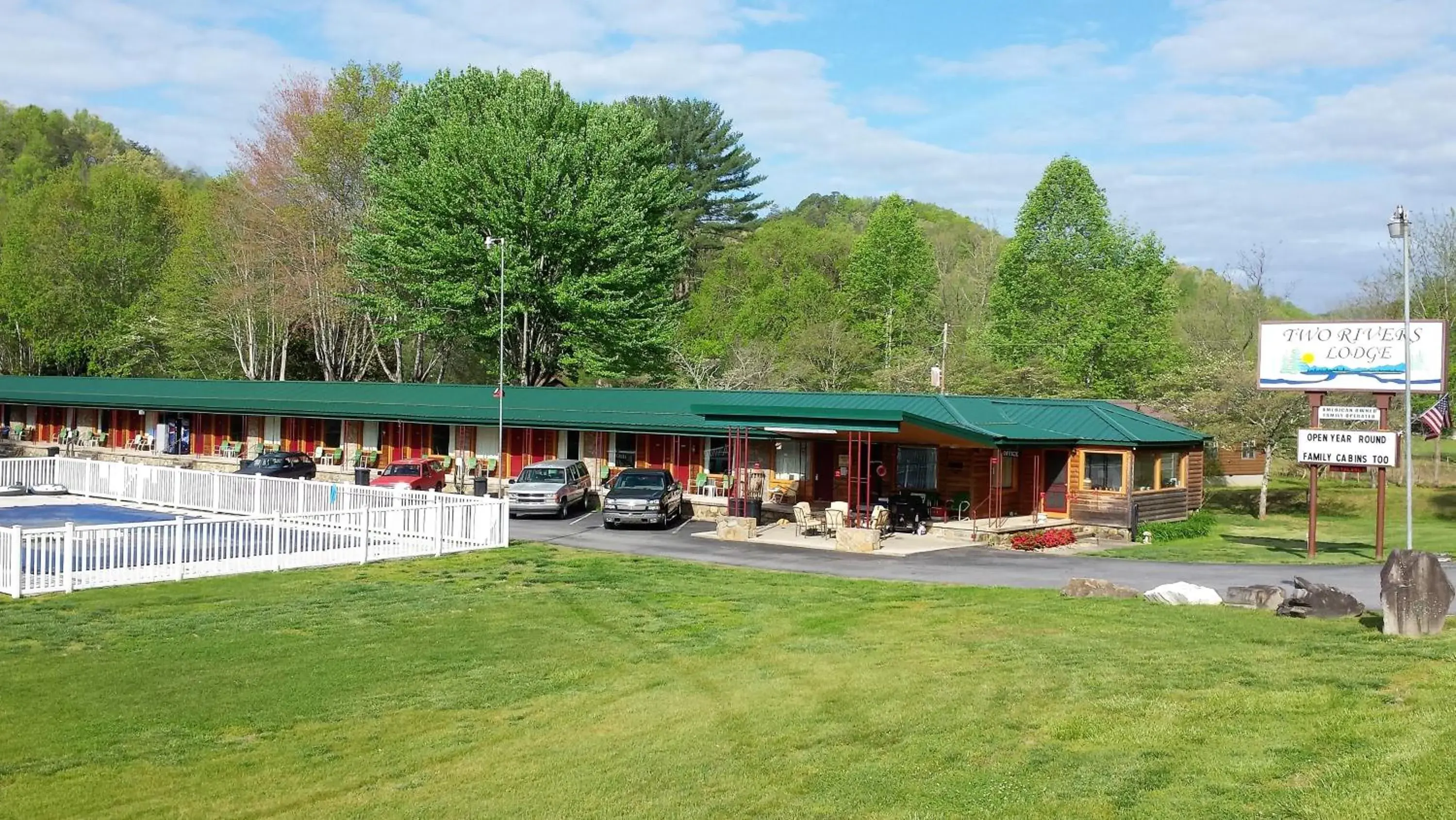 Two Rivers Lodge Two Rivers Lodge