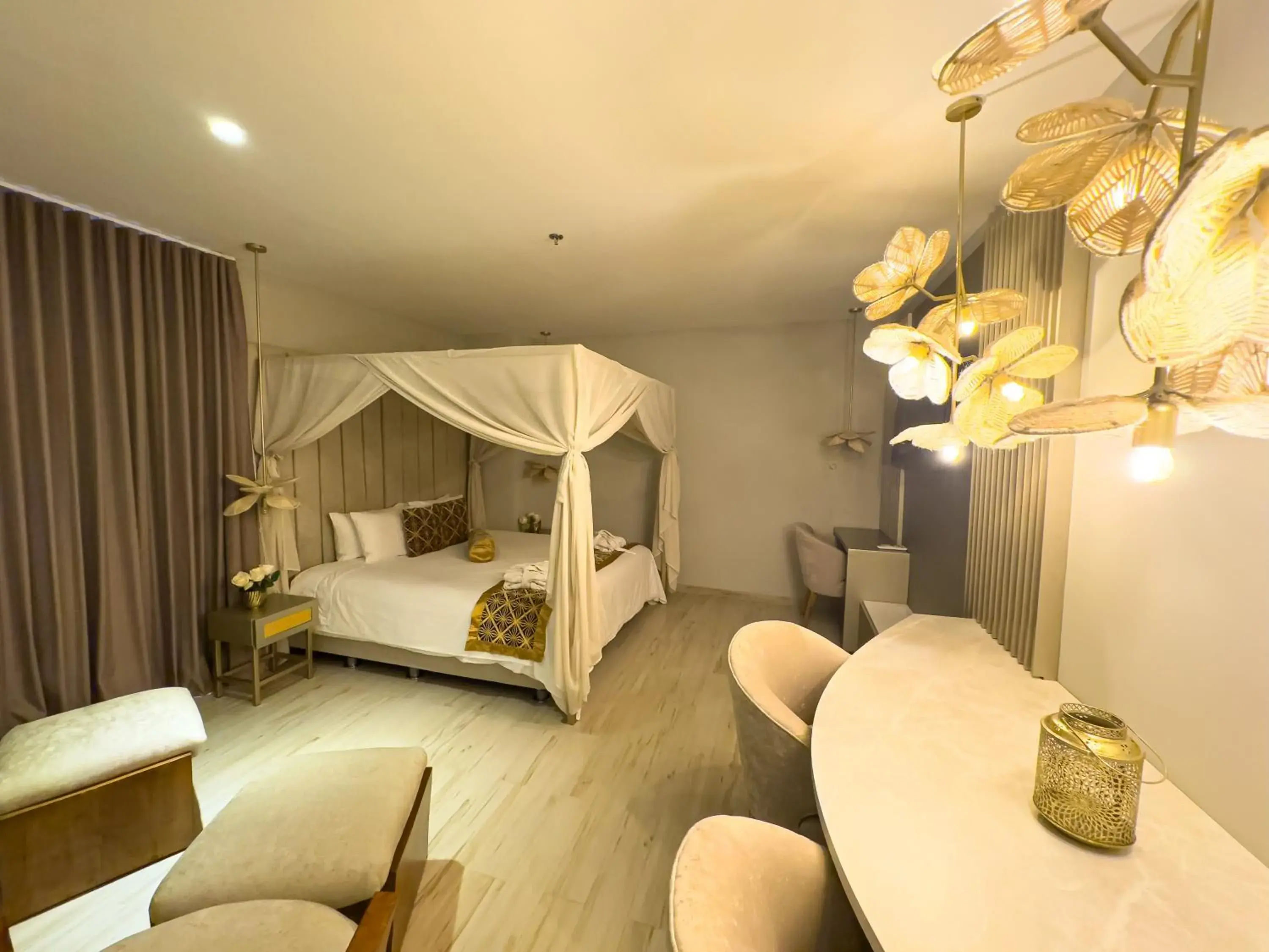 Junior Suite in Hotel Catedral Plaza Junior Suite in Hotel Catedral Plaza