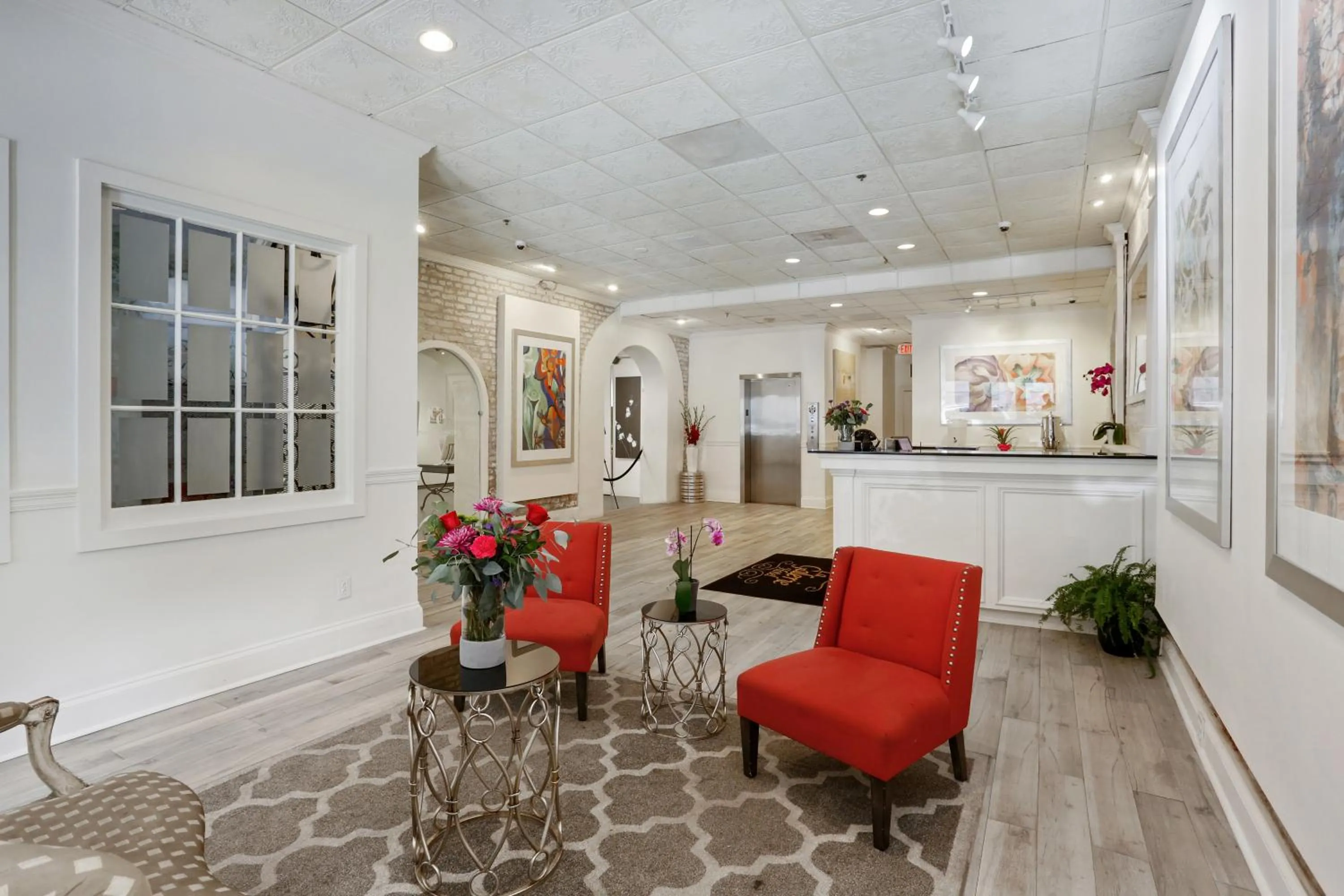 Lobby or reception in La Galerie French Quarter Hotel