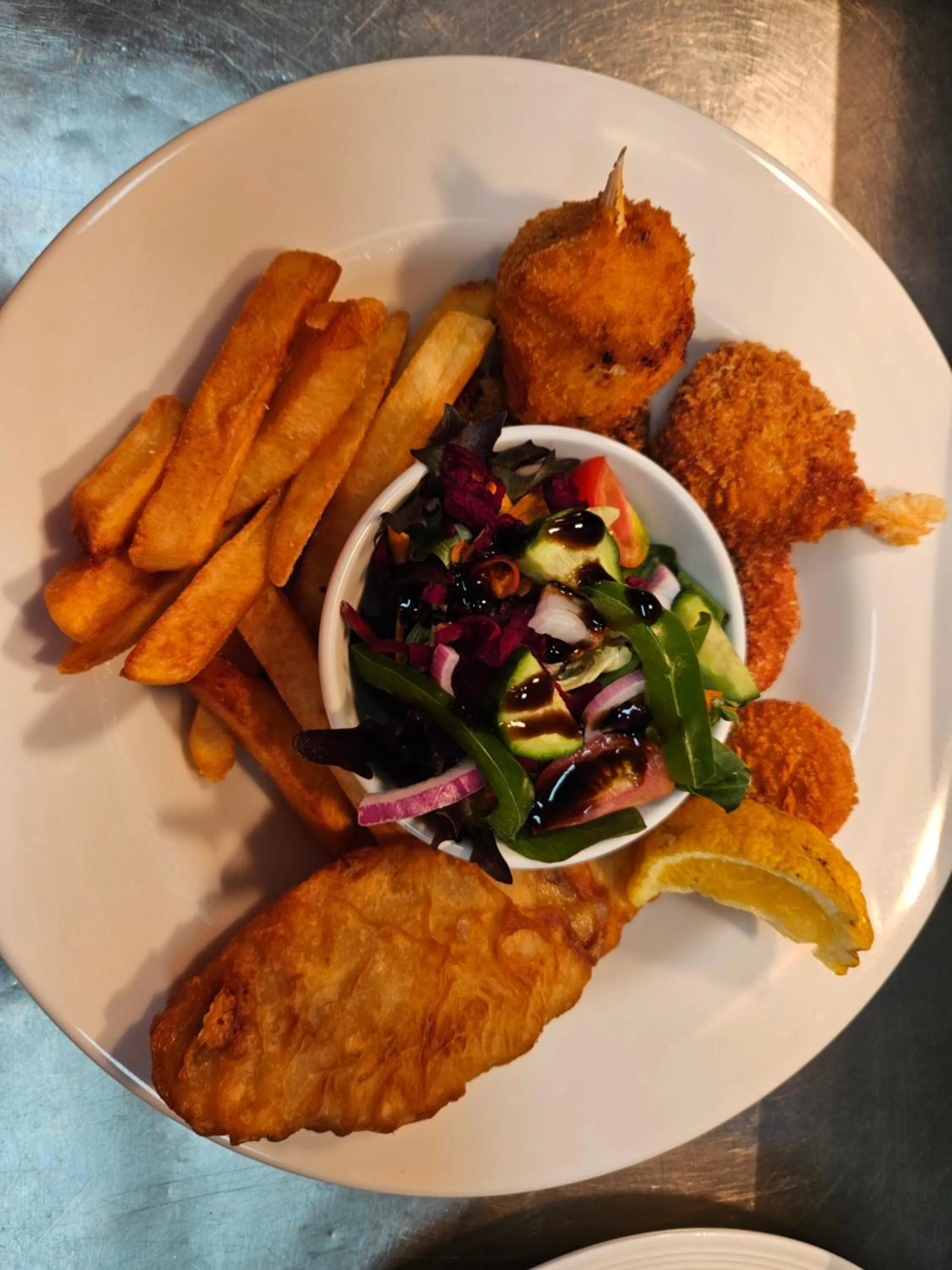 Food in Koorawatha Homestead Motel