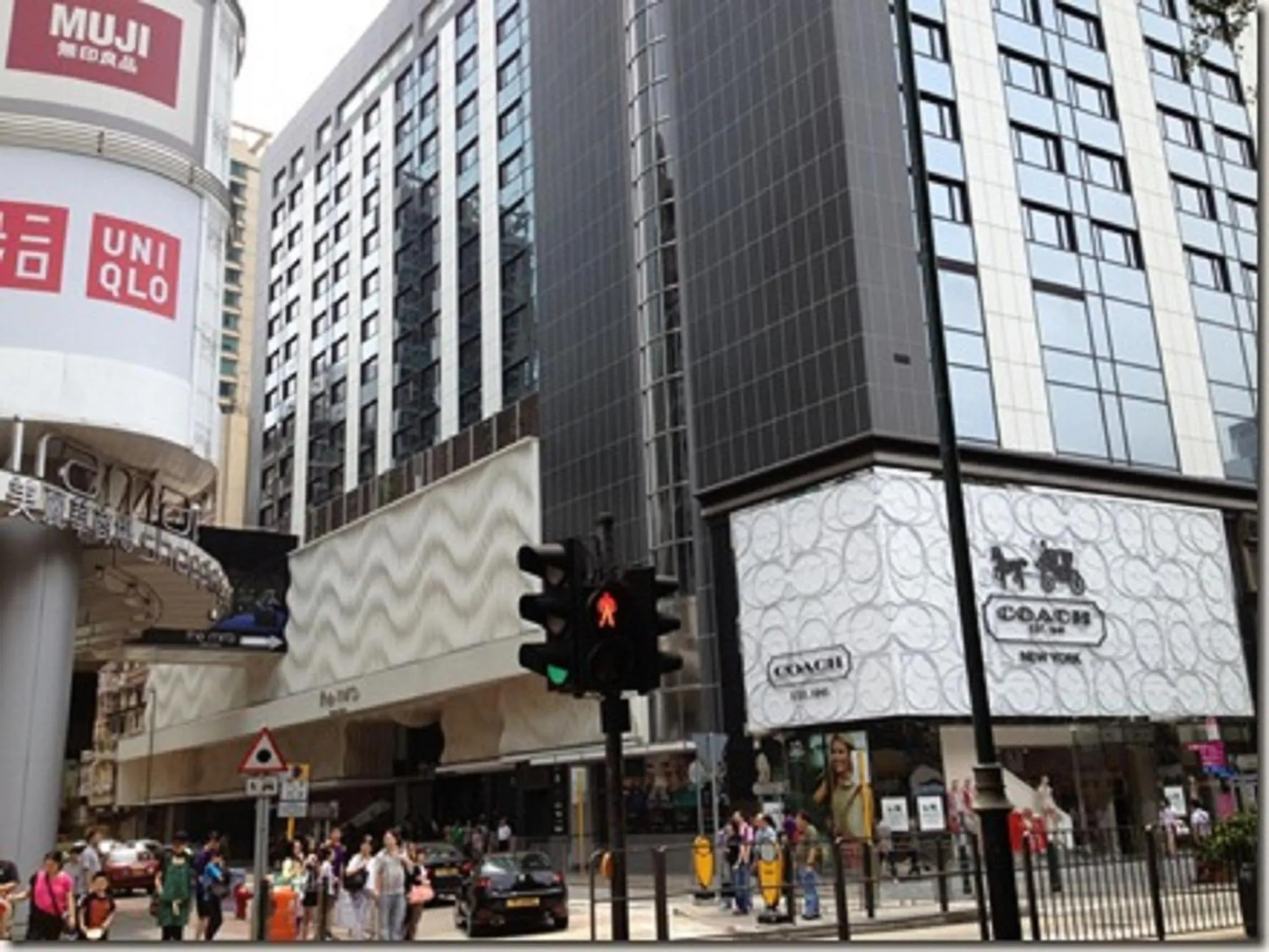 Shopping Area in Hi-Inn