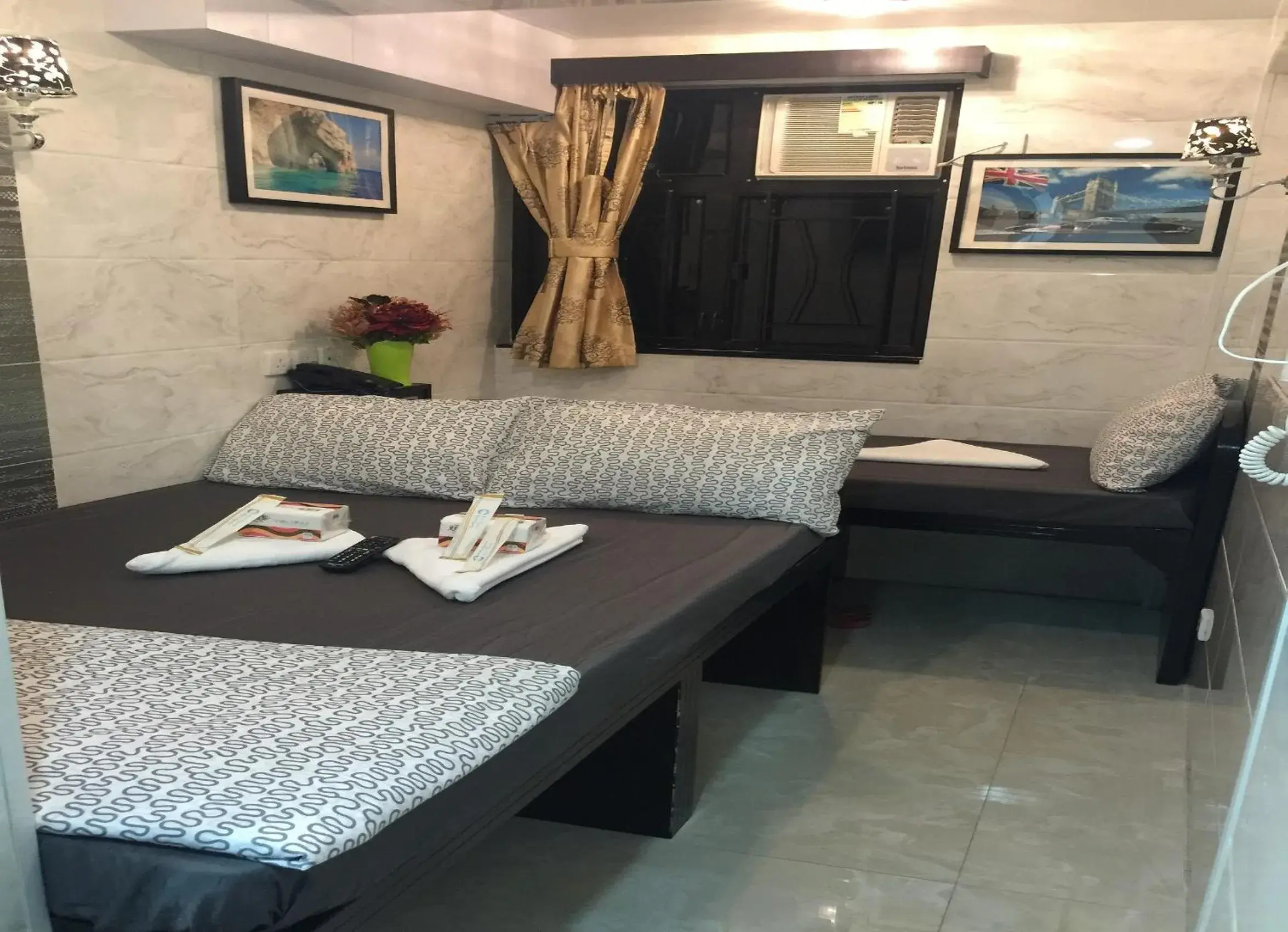 Decorative detail, Bed in Hi-Inn Decorative detail, Bed in Hi-Inn