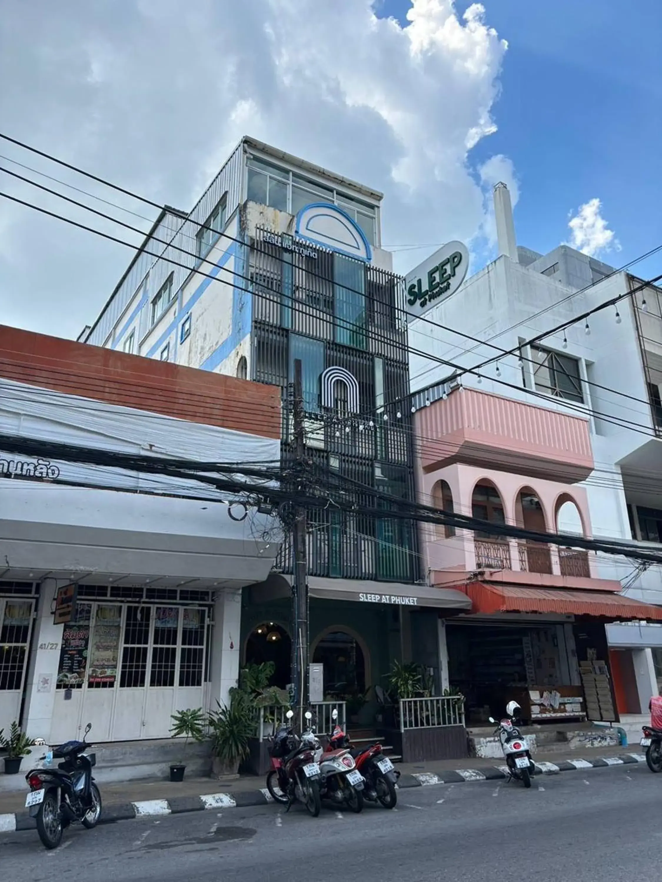 Property building in Sleep at Phuket SHA Plus Property building in Sleep at Phuket SHA Plus