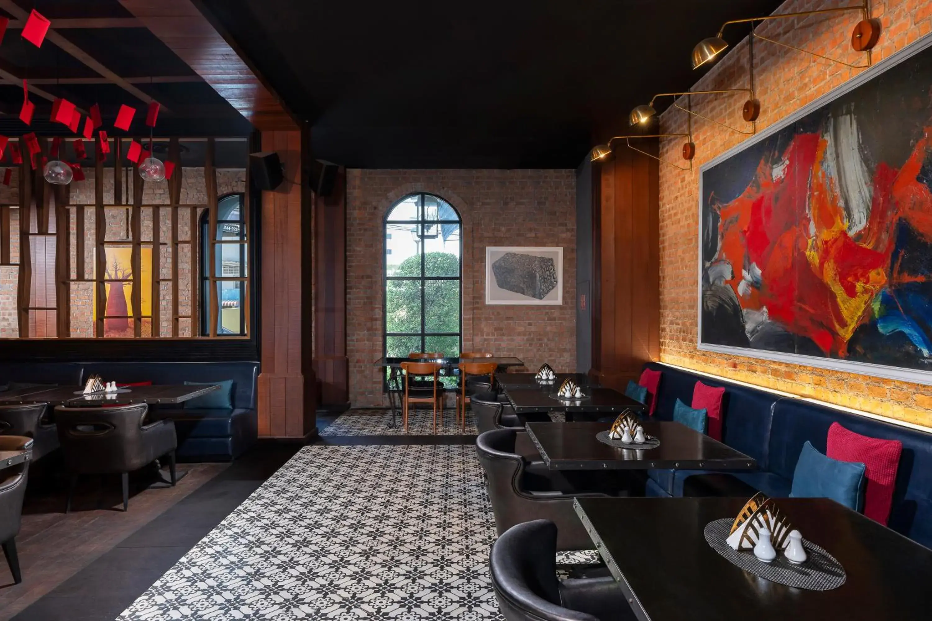 Restaurant/places to eat in Metropole, Bangkok, a Tribute Portfolio Hotel Restaurant/places to eat in Metropole, Bangkok, a Tribute Portfolio Hotel