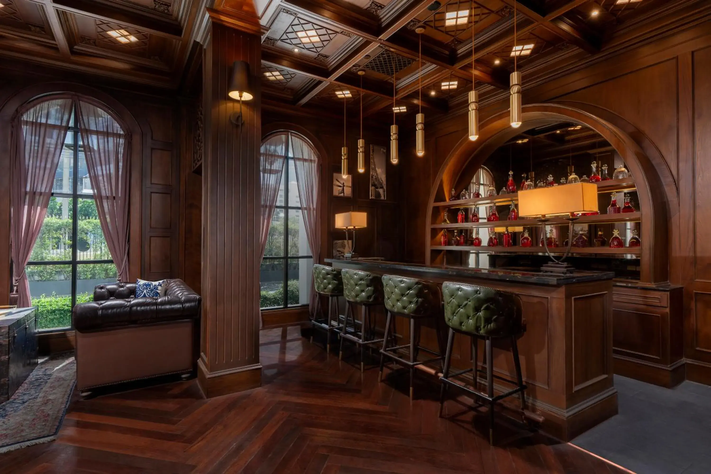 Lounge or bar in Metropole, Bangkok, a Tribute Portfolio Hotel Lounge or bar in Metropole, Bangkok, a Tribute Portfolio Hotel