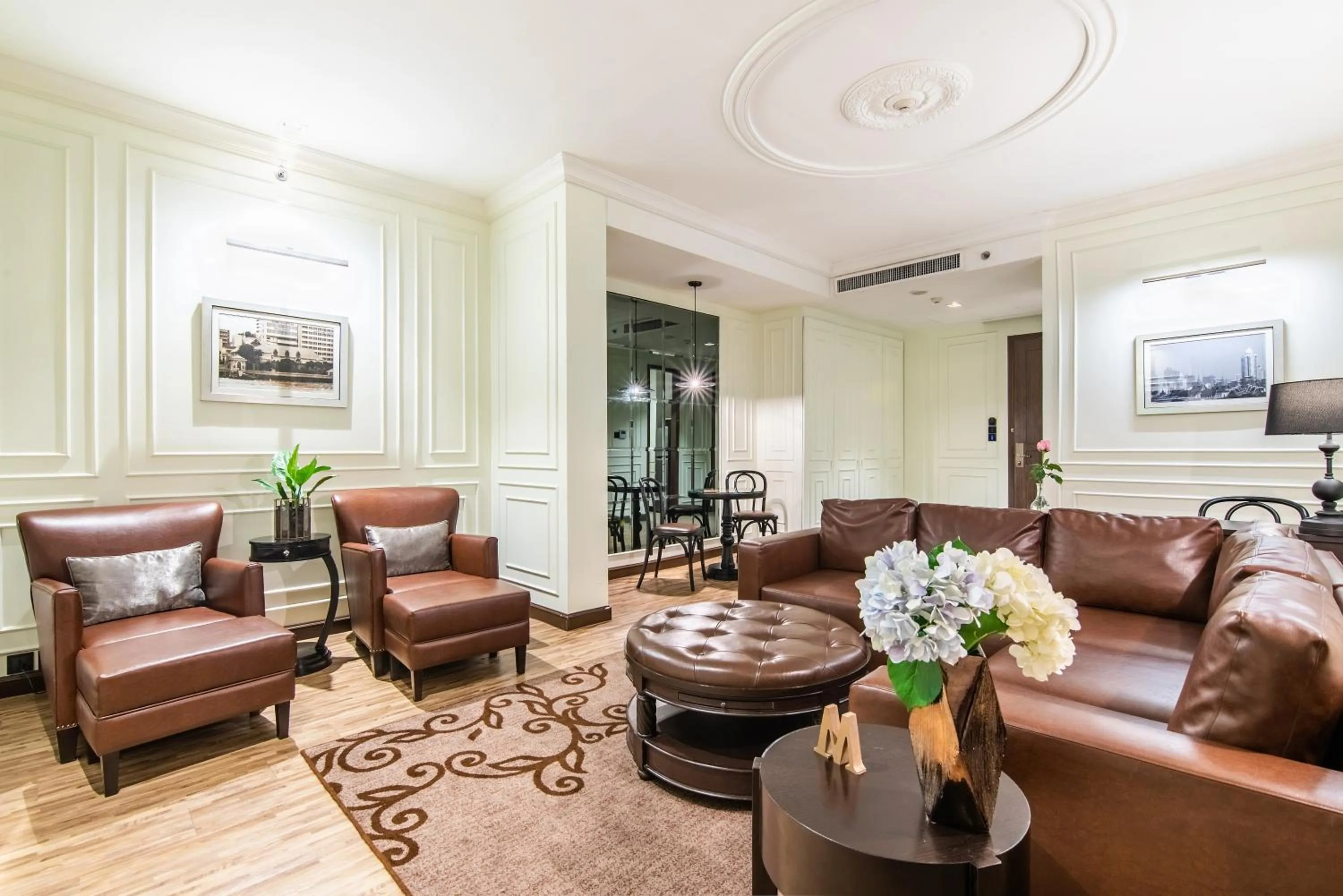 Living room in Metropole, Bangkok, a Tribute Portfolio Hotel