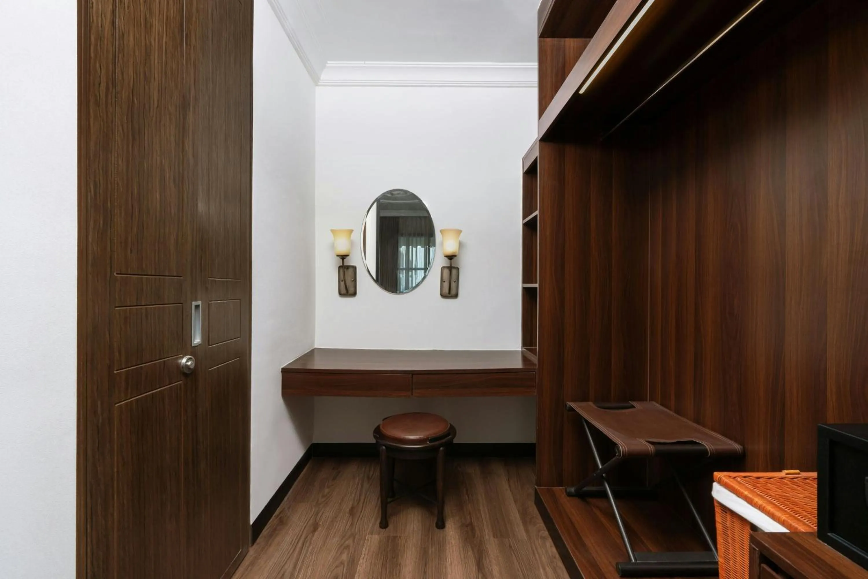 Photo of the whole room in Metropole, Bangkok, a Tribute Portfolio Hotel