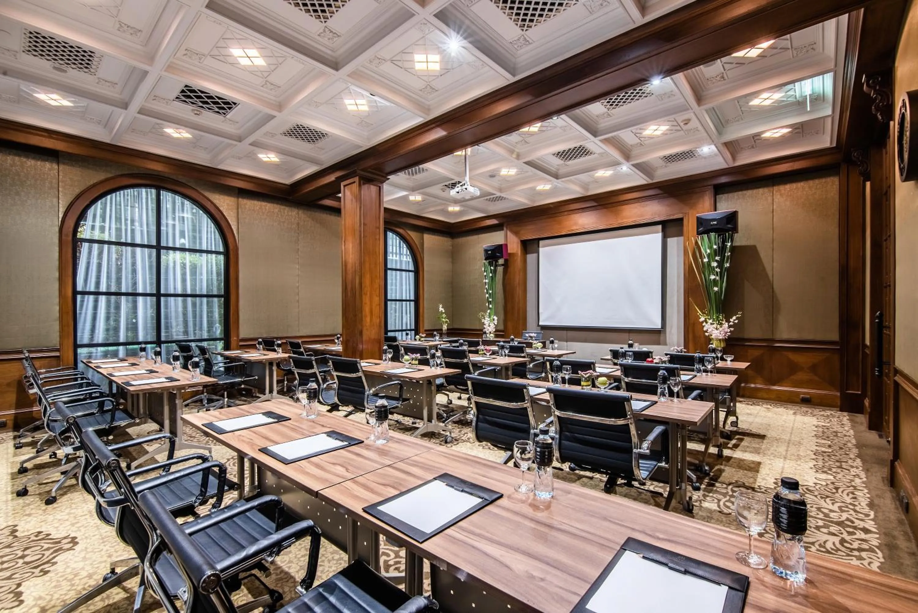 Business facilities in Metropole, Bangkok, a Tribute Portfolio Hotel