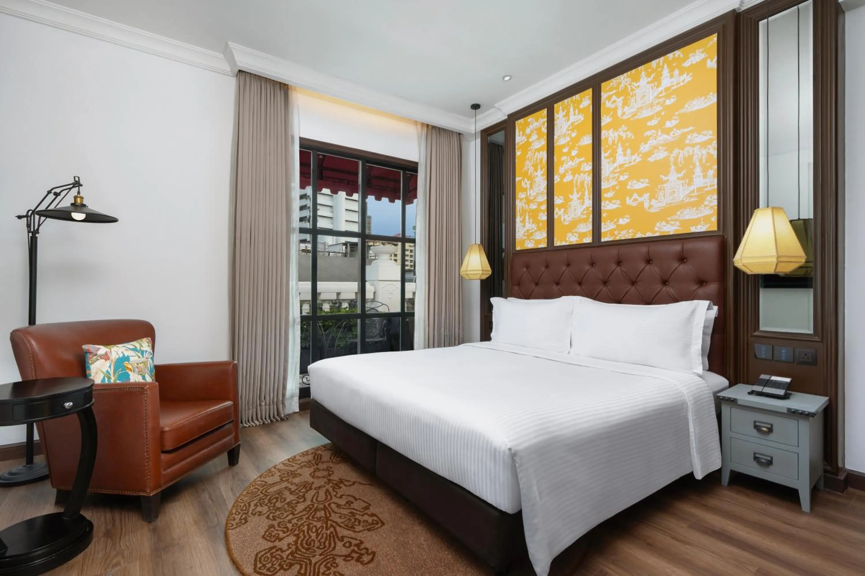 Bed in Metropole, Bangkok, a Tribute Portfolio Hotel
