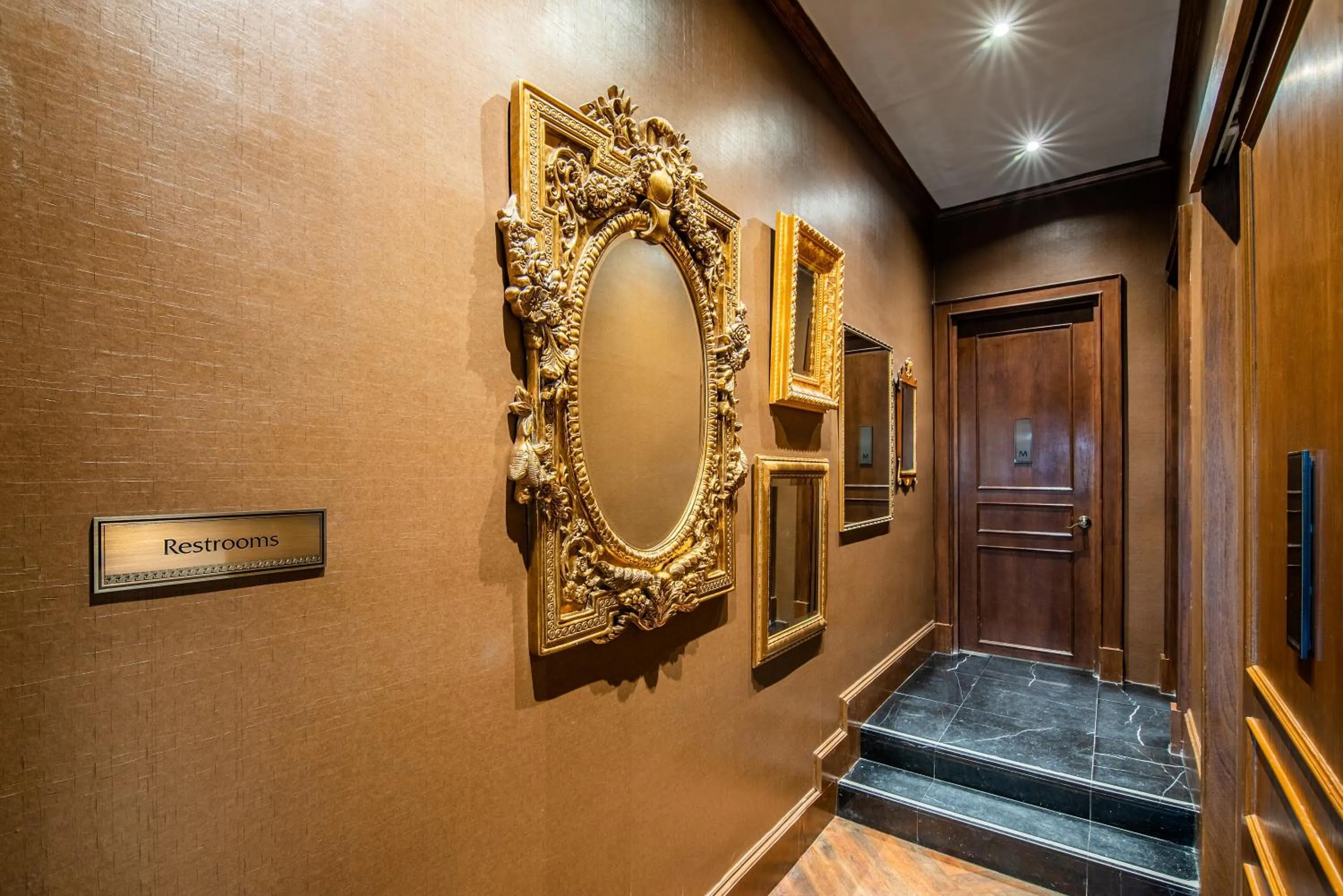 Lobby or reception in Metropole, Bangkok, a Tribute Portfolio Hotel