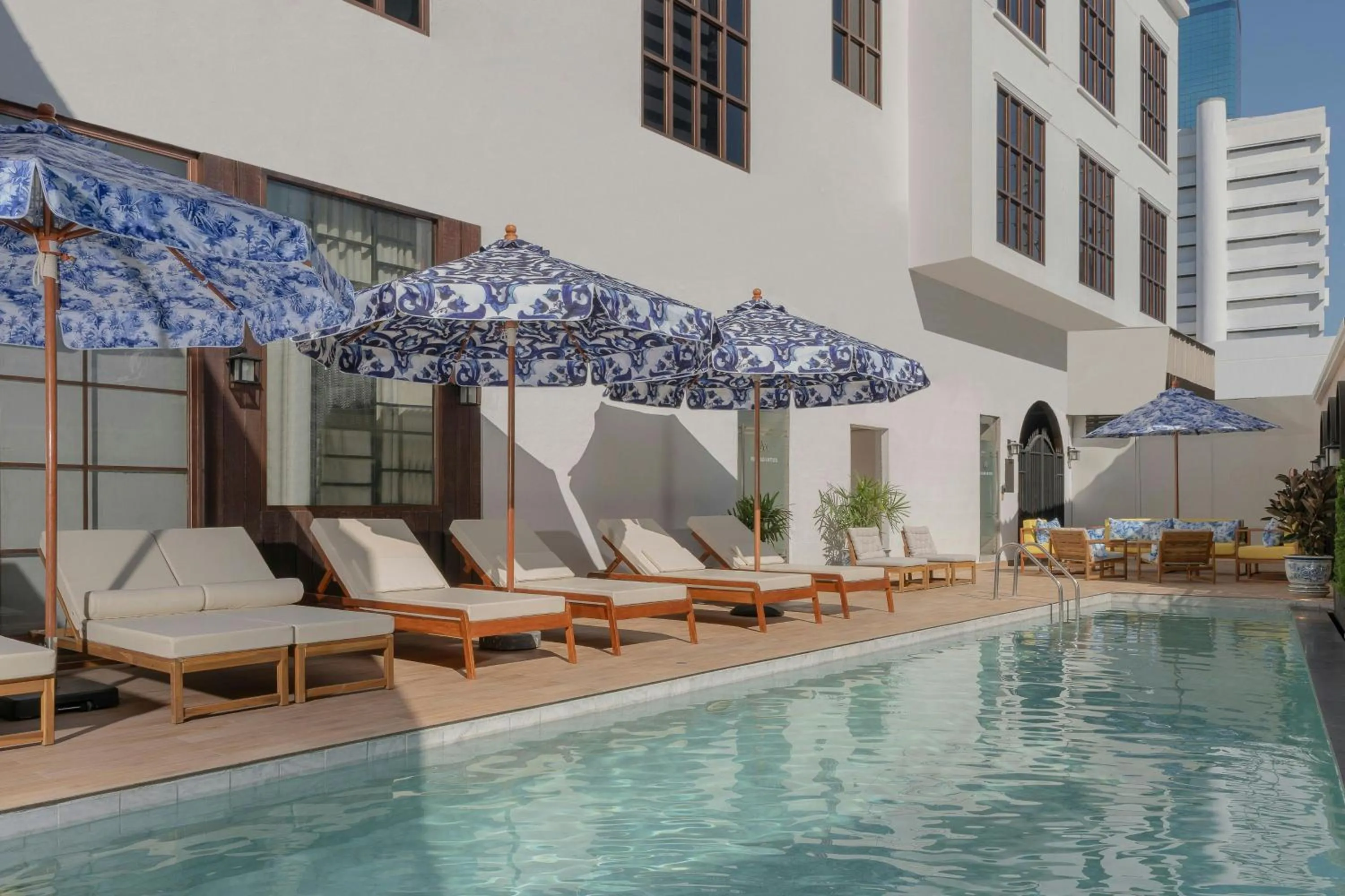 Area and facilities in Metropole, Bangkok, a Tribute Portfolio Hotel by Marriott