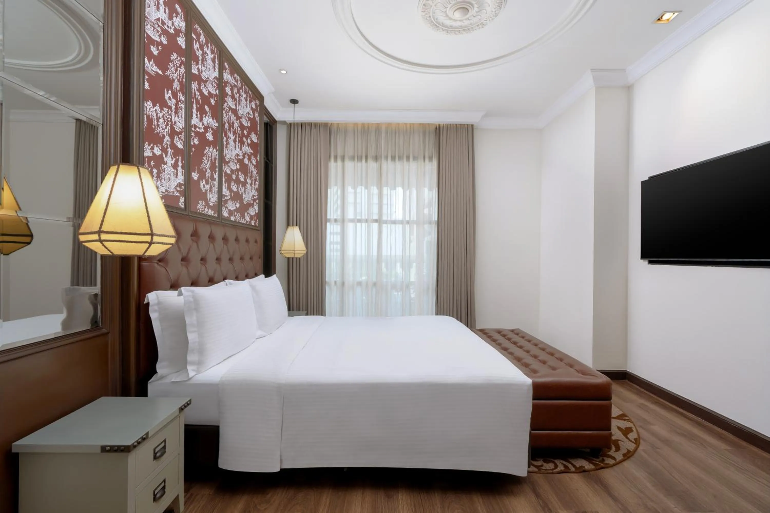 Bedroom, Bed in Metropole, Bangkok, a Tribute Portfolio Hotel