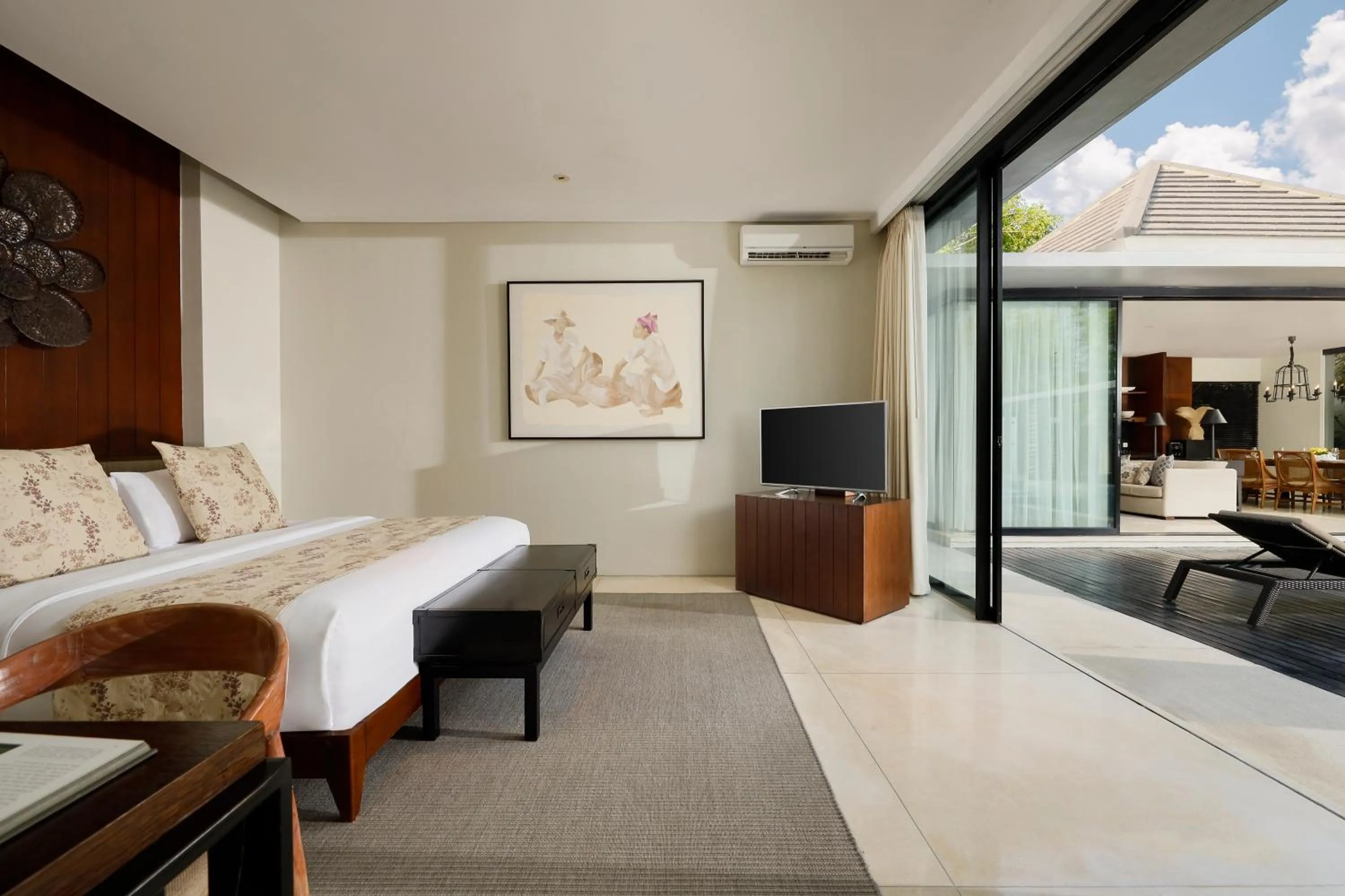 Bed in Vinila Villas by Nakula