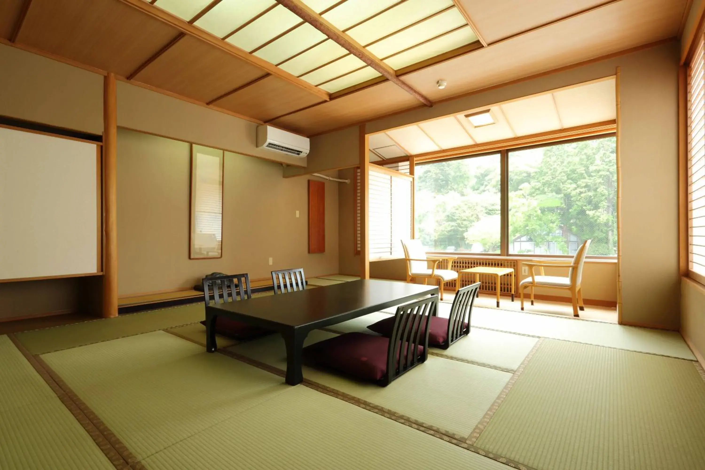 Japanese-Style Room with Mountain View and Dining Room Dinner in Tsukubasan Hotel Aokiya Japanese-Style Room with Mountain View and Dining Room Dinner in Tsukubasan Hotel Aokiya