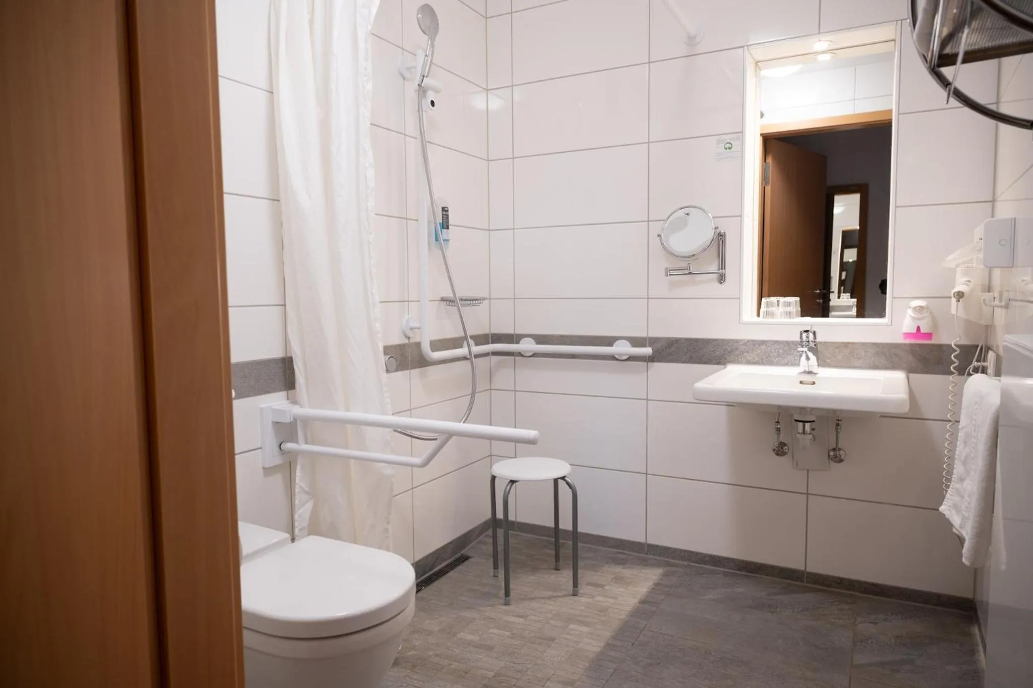 Shower in Hotel & Café Ritter von Böhl