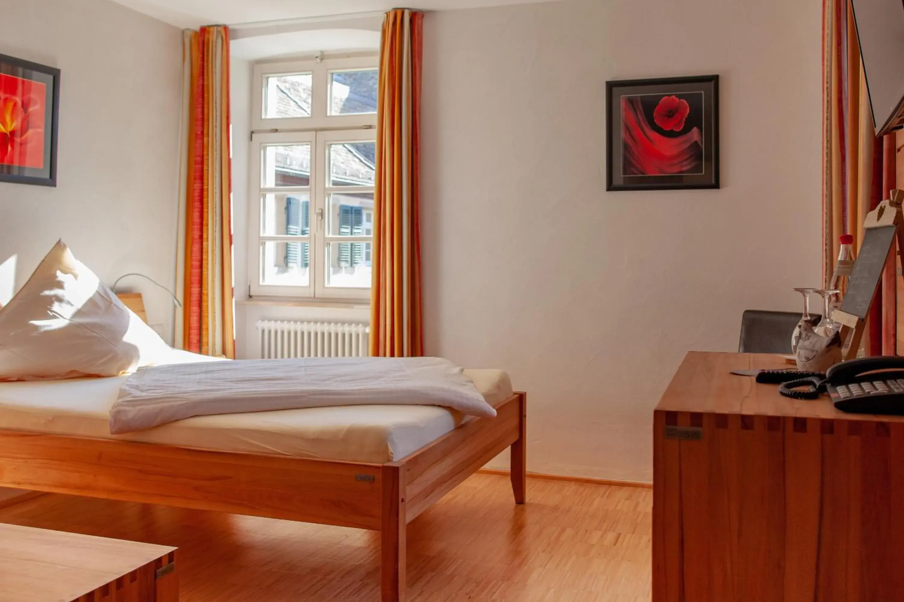 Superior Single Room - single occupancy in Hotel & Café Ritter von Böhl Superior Single Room - single occupancy in Hotel & Café Ritter von Böhl