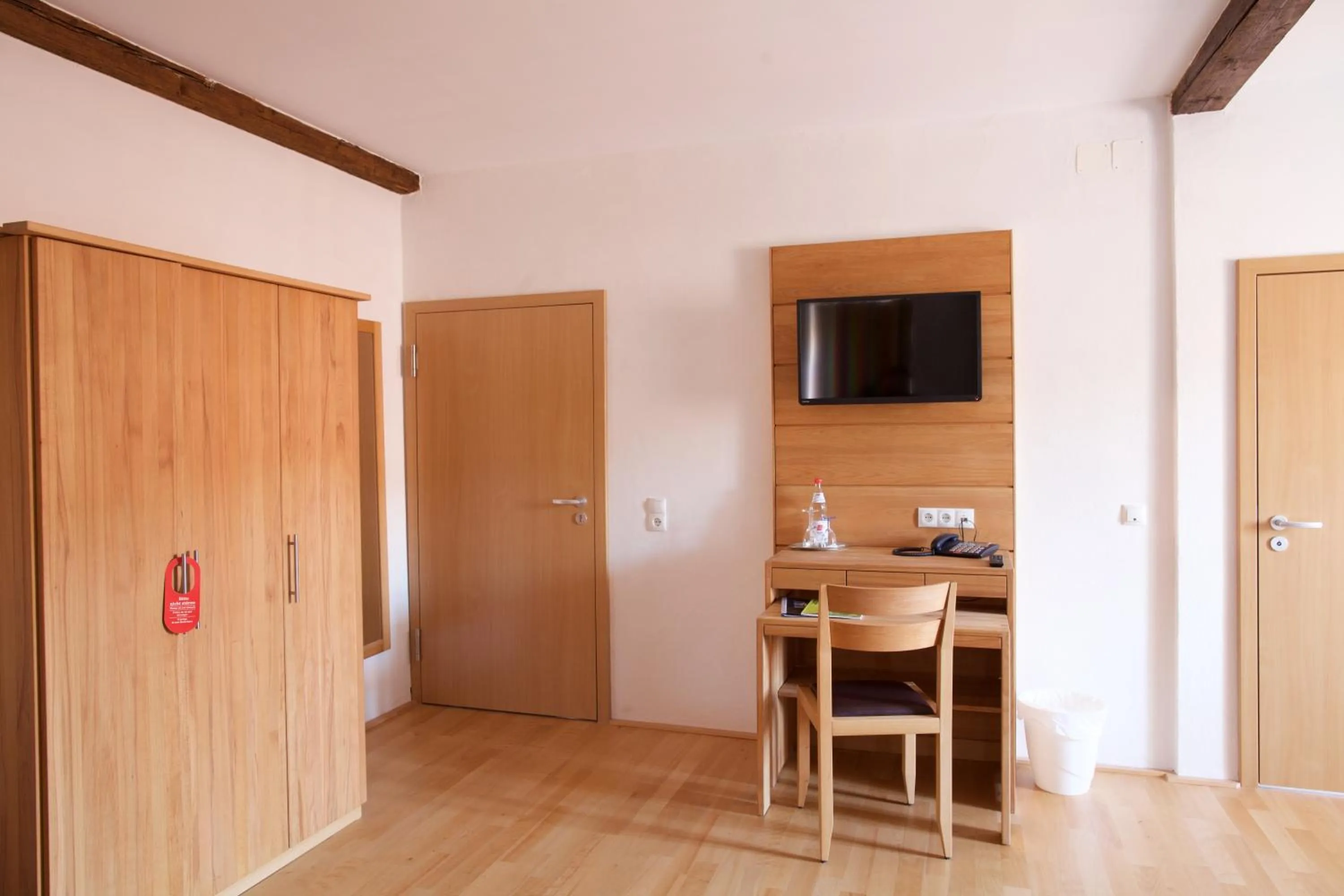 Photo of the whole room in Hotel & Café Ritter von Böhl