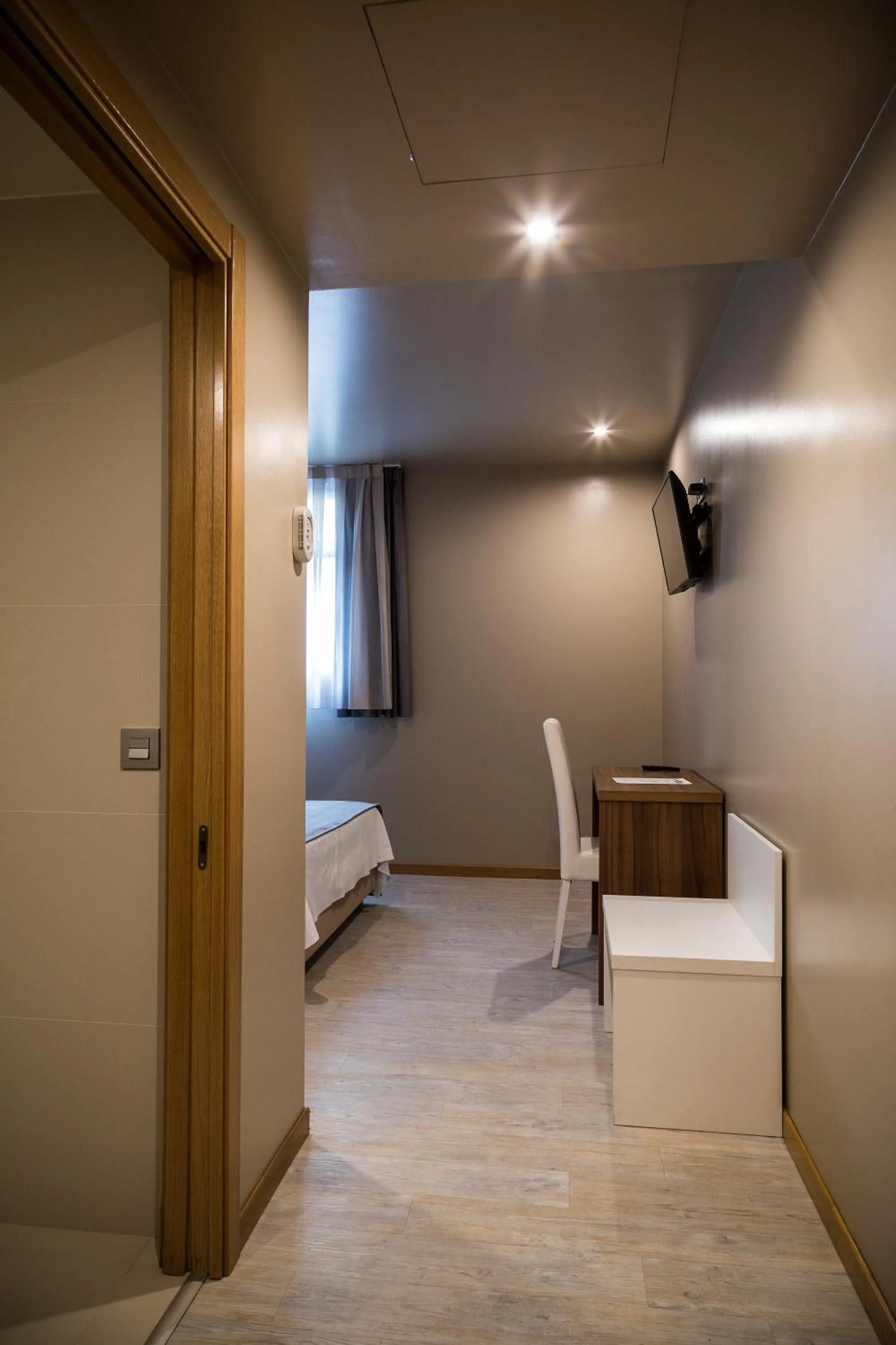 TV and multimedia, Bed in Hotel la Posada de Roces