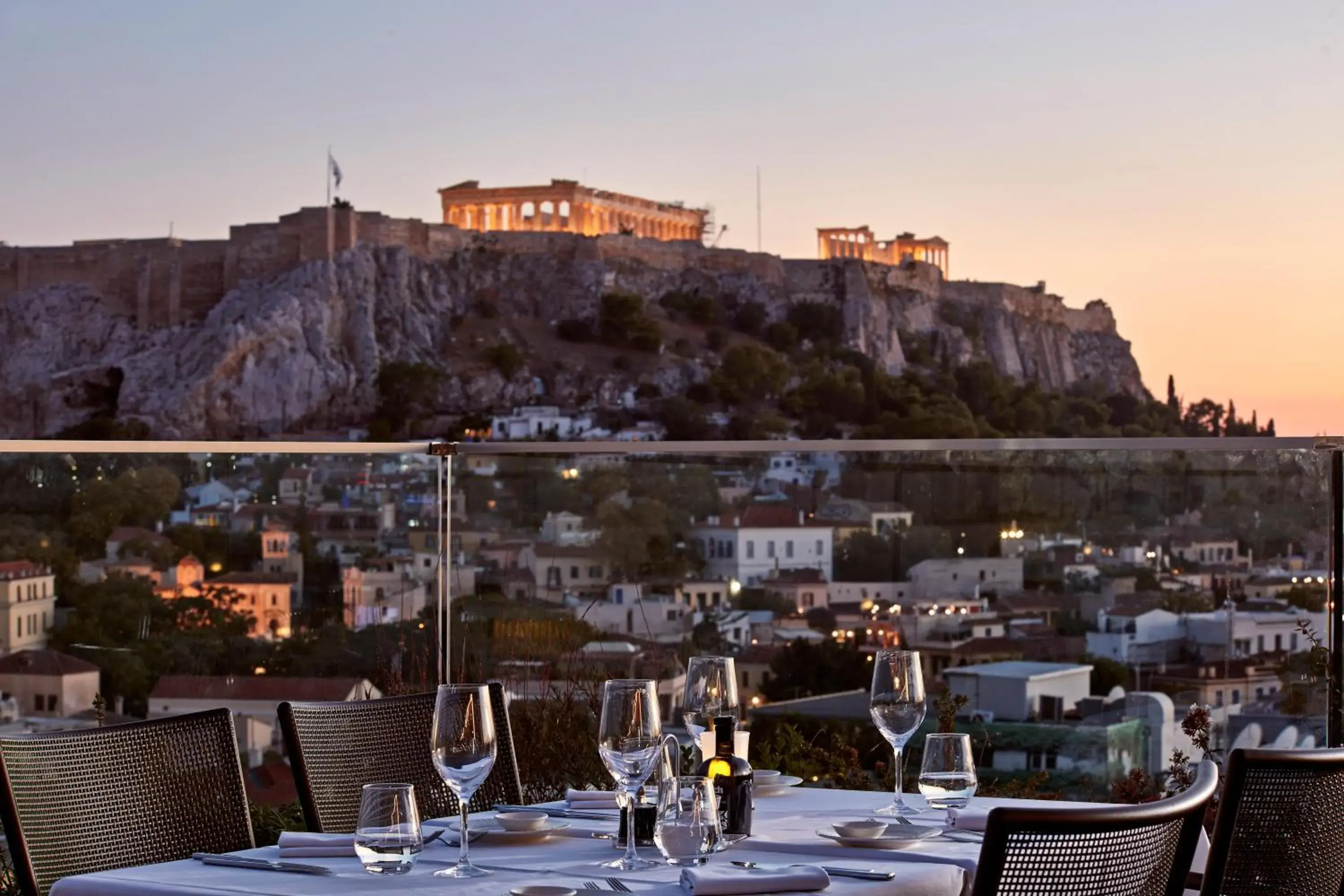 Restaurant/places to eat in Electra Metropolis Restaurant/places to eat in Electra Metropolis