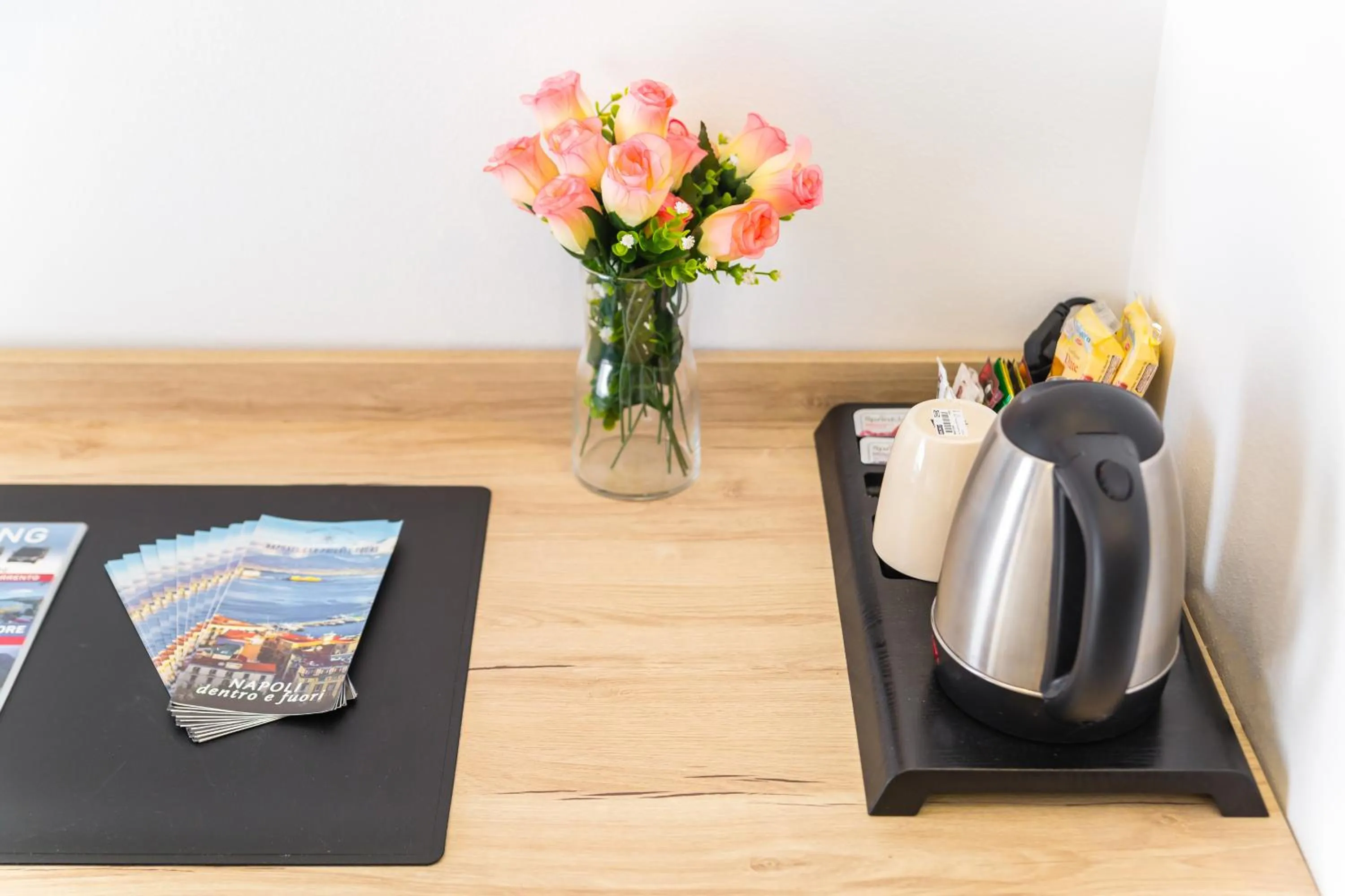 Coffee/tea facilities in Hotel Sant'Angelo Palace