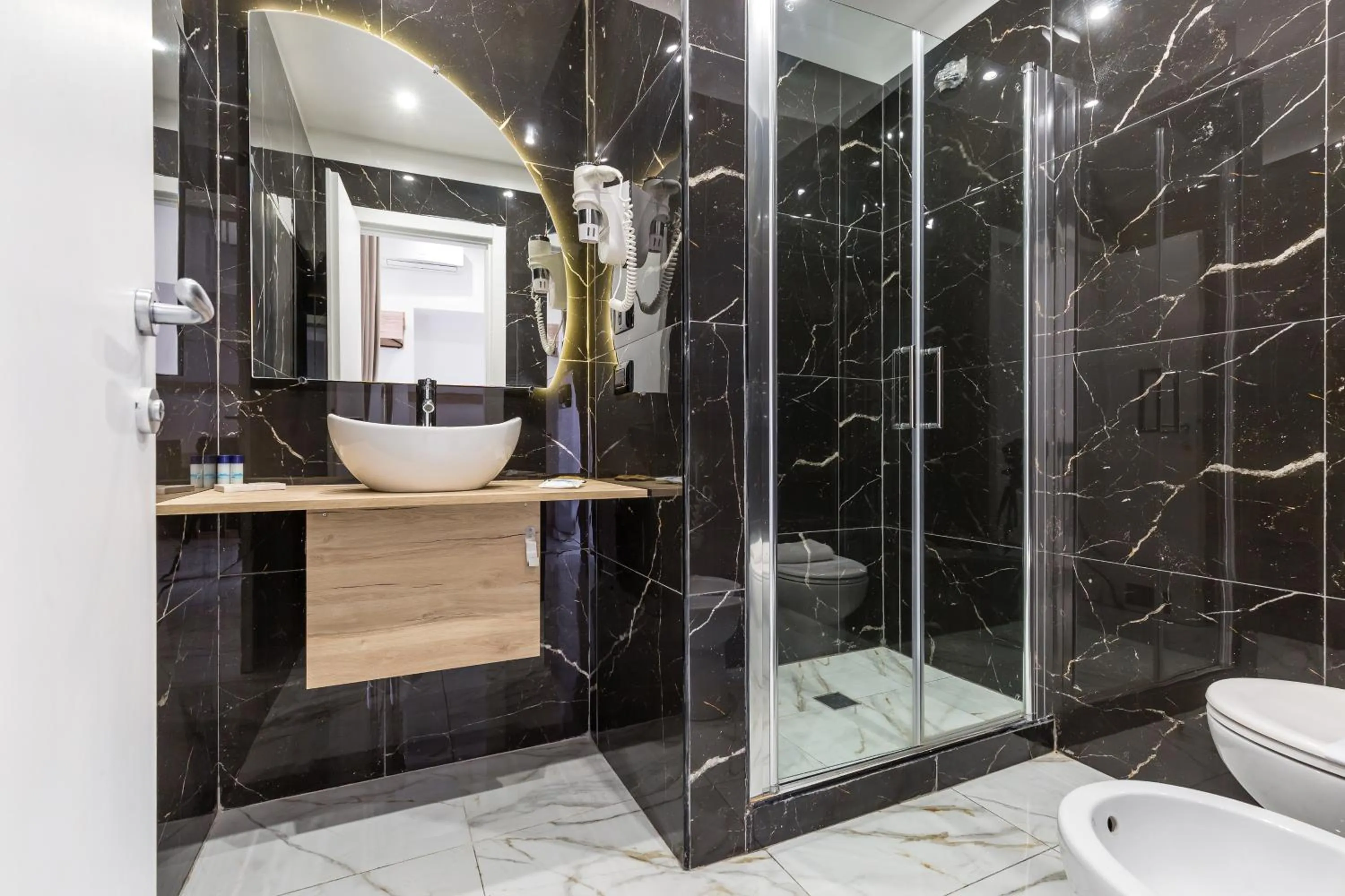 Bathroom in Hotel Sant'Angelo Palace