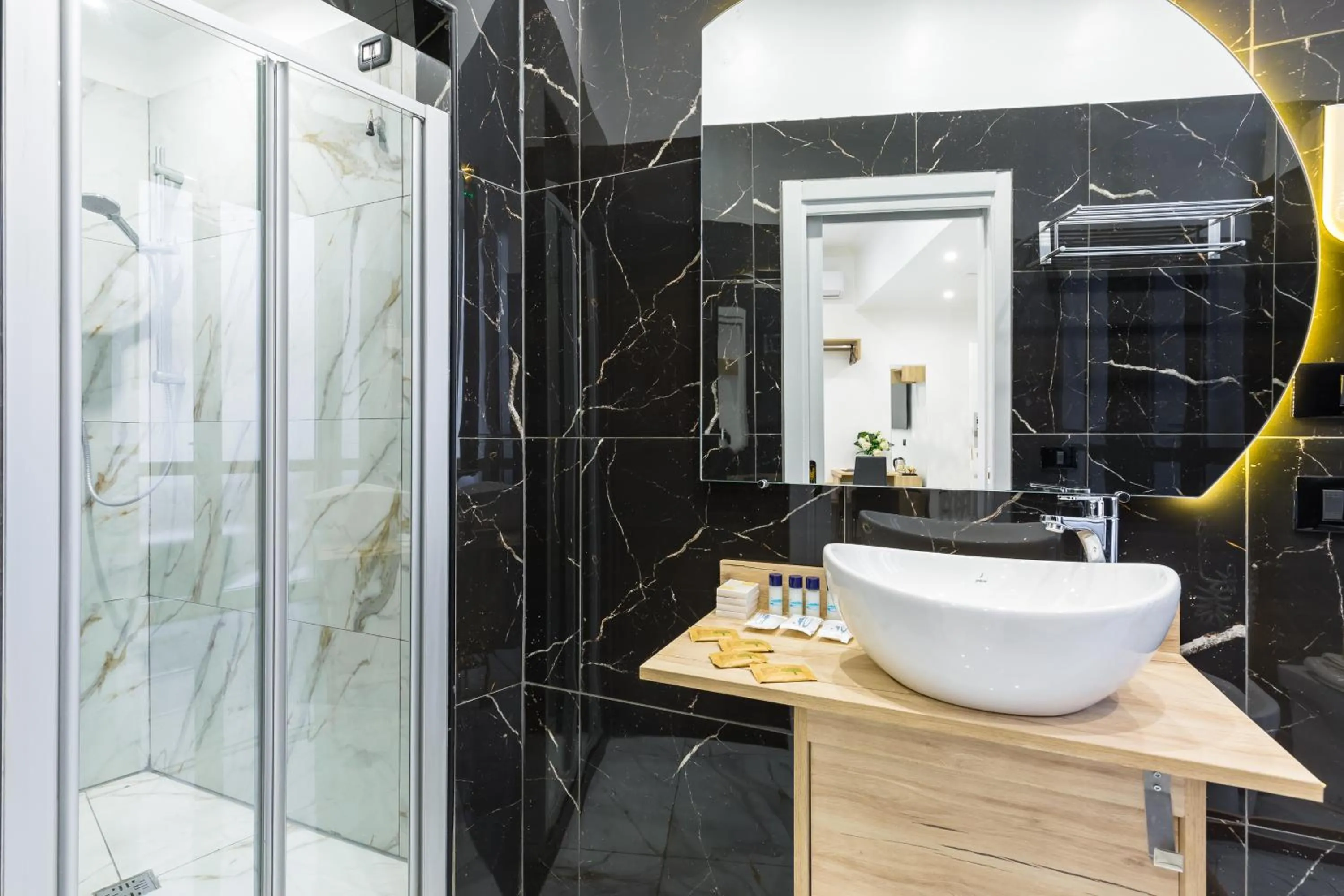 Bathroom in Hotel Sant'Angelo Palace