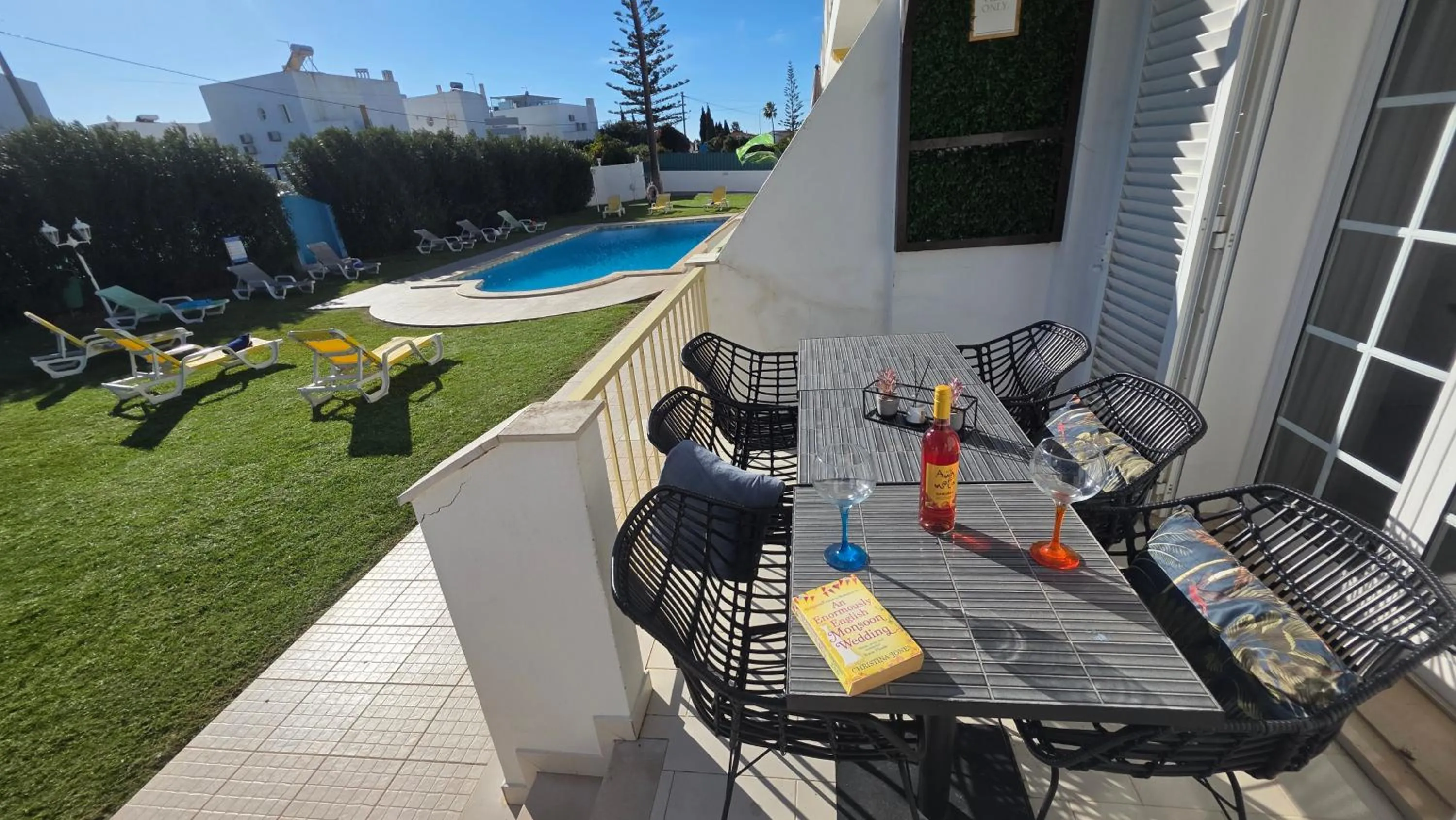 Villa Summertime - Private Jacuzzi and bikes, beach 800m