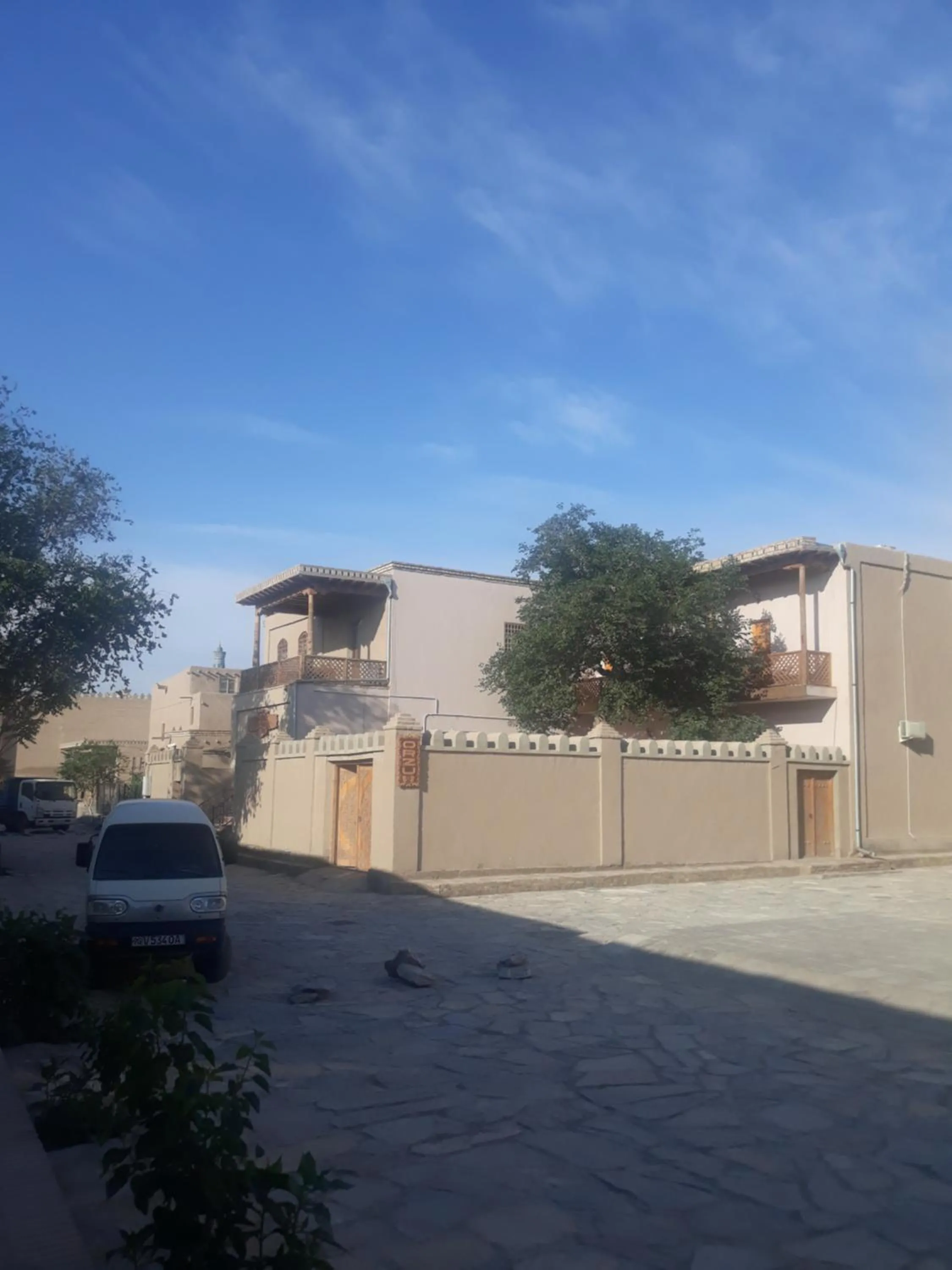 Guest House Orzu