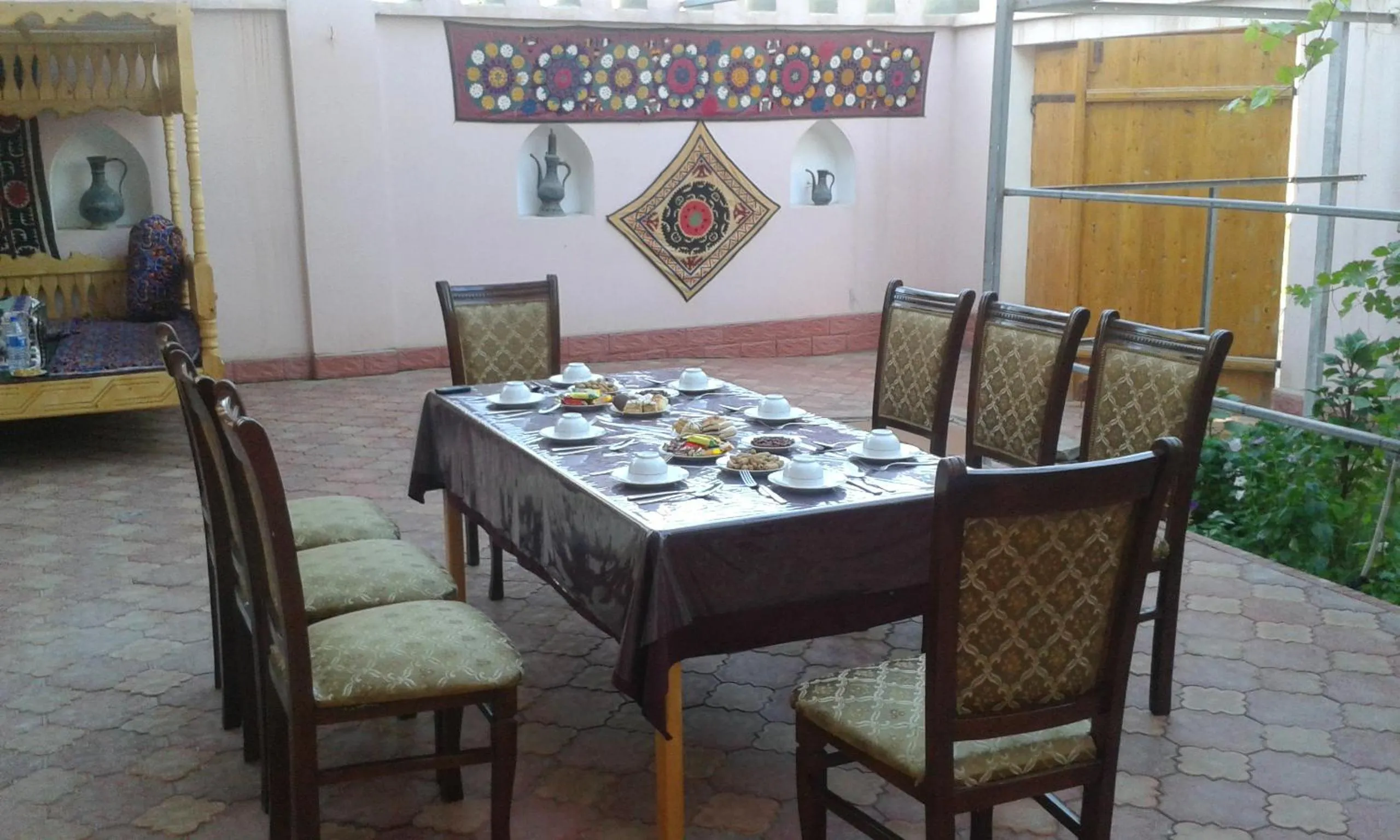 Guest House Orzu