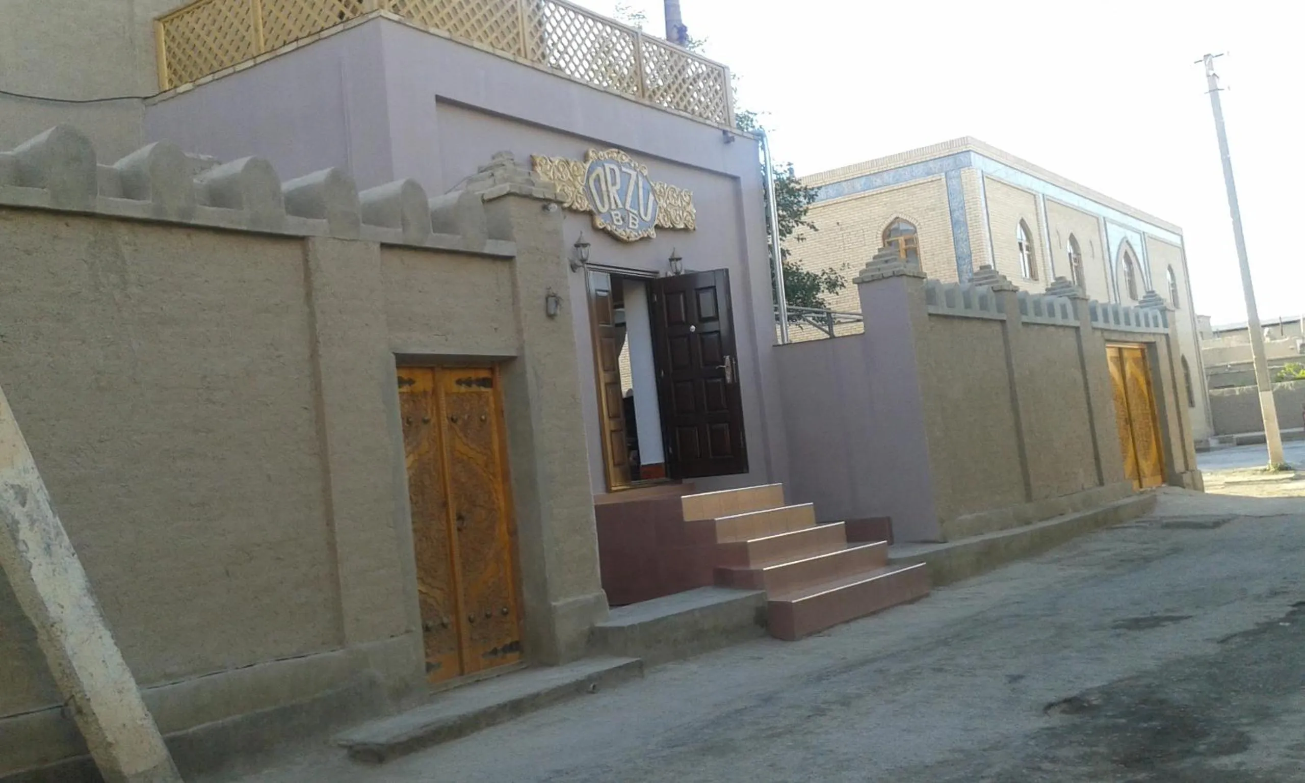 Facade/entrance in Guest House Orzu