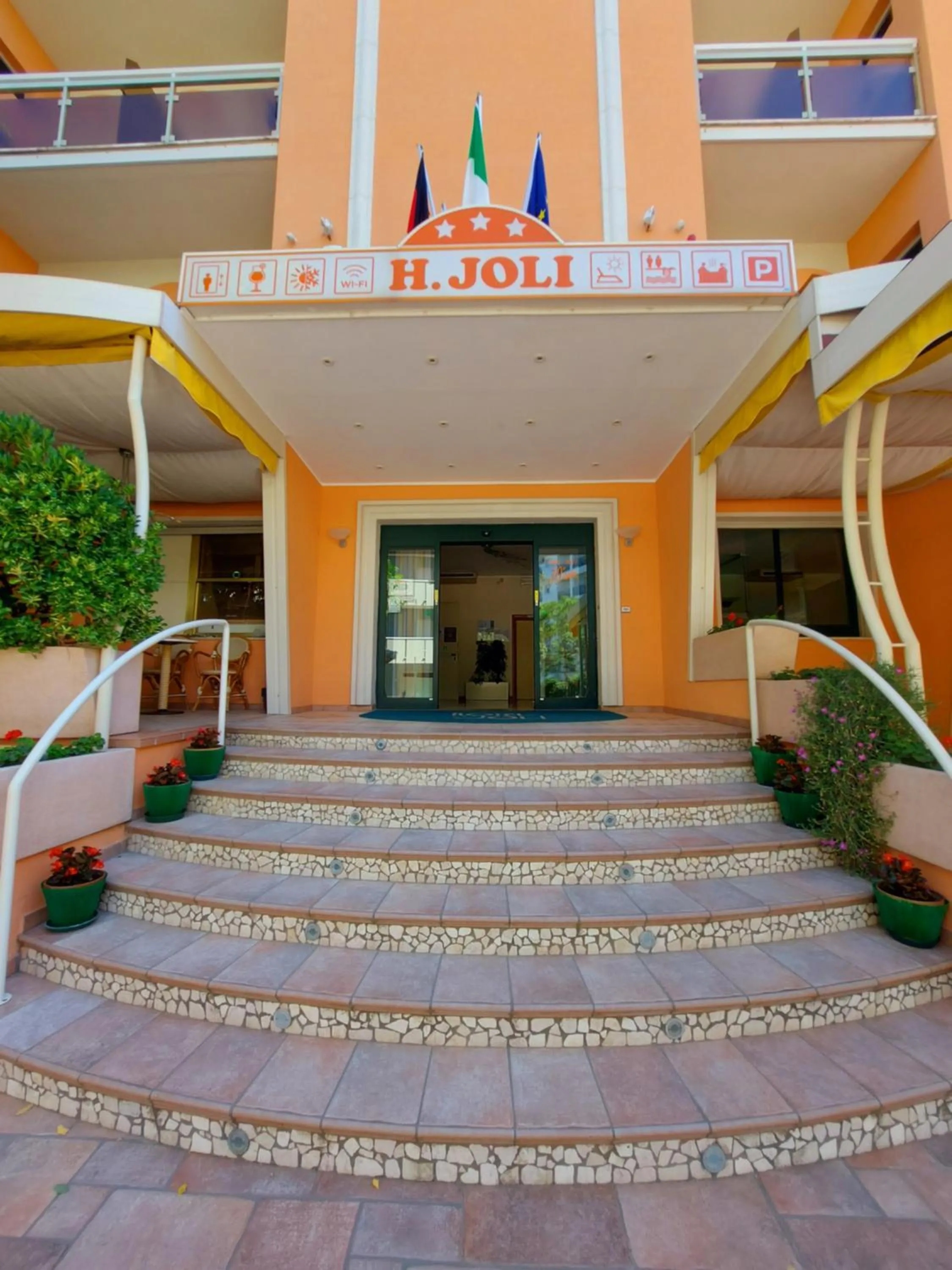 Hotel Joli