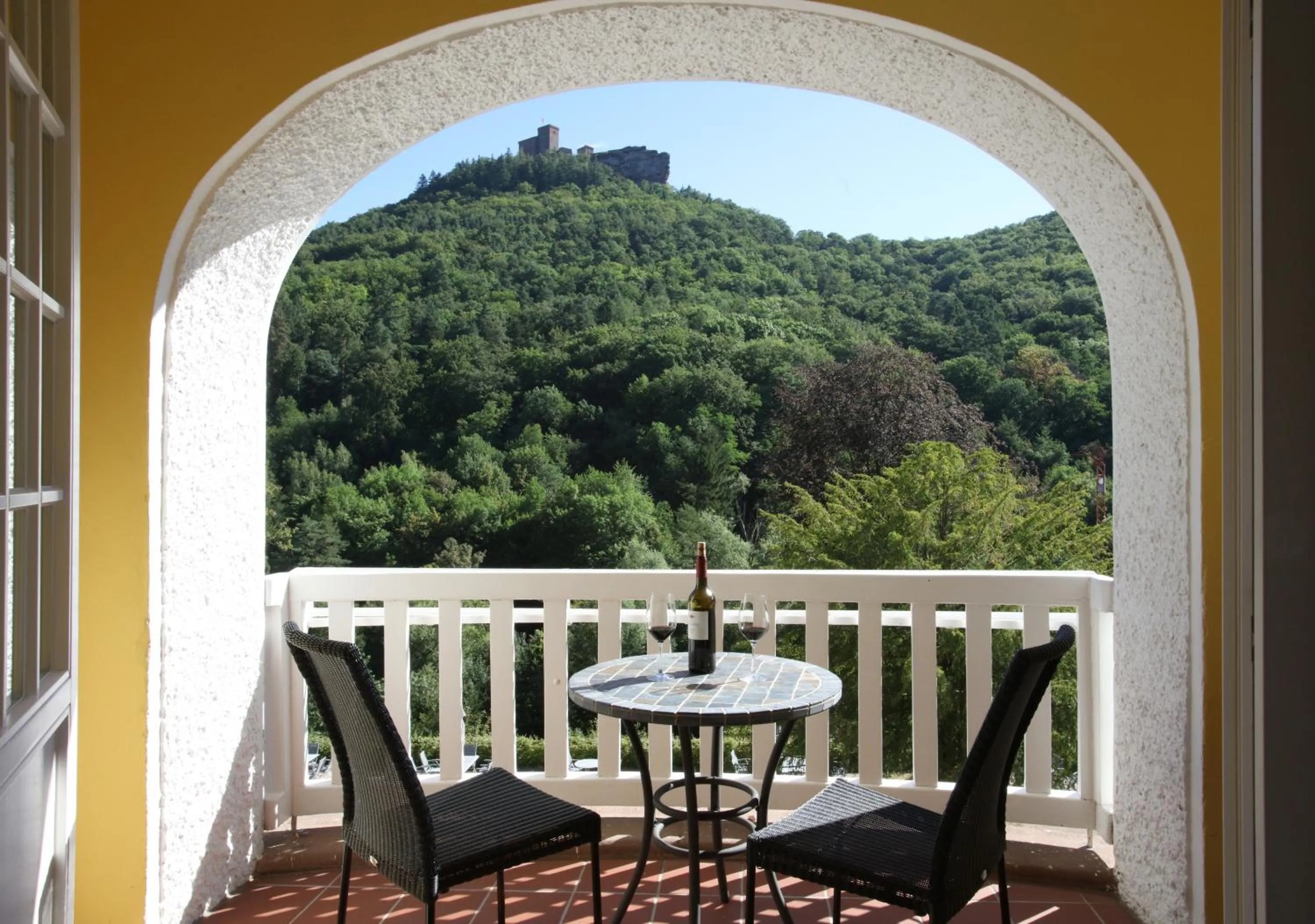 Natural landscape in Jugendstilhotel Trifels